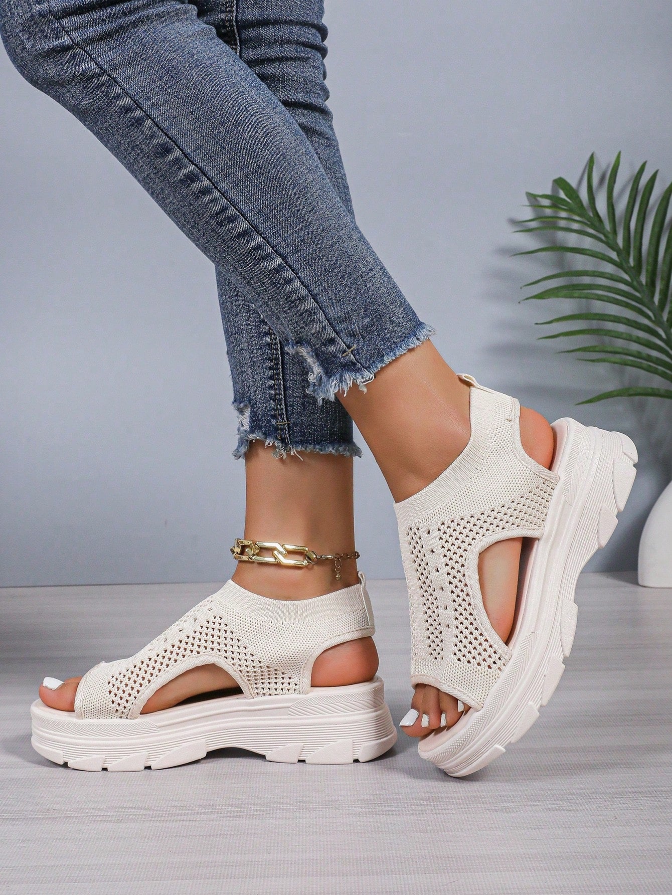 Women Slippers Summer Plus Size Wedge Chunky Platform Pink Slides High Heel Beach Sandals Casual Woven Pink Slippers