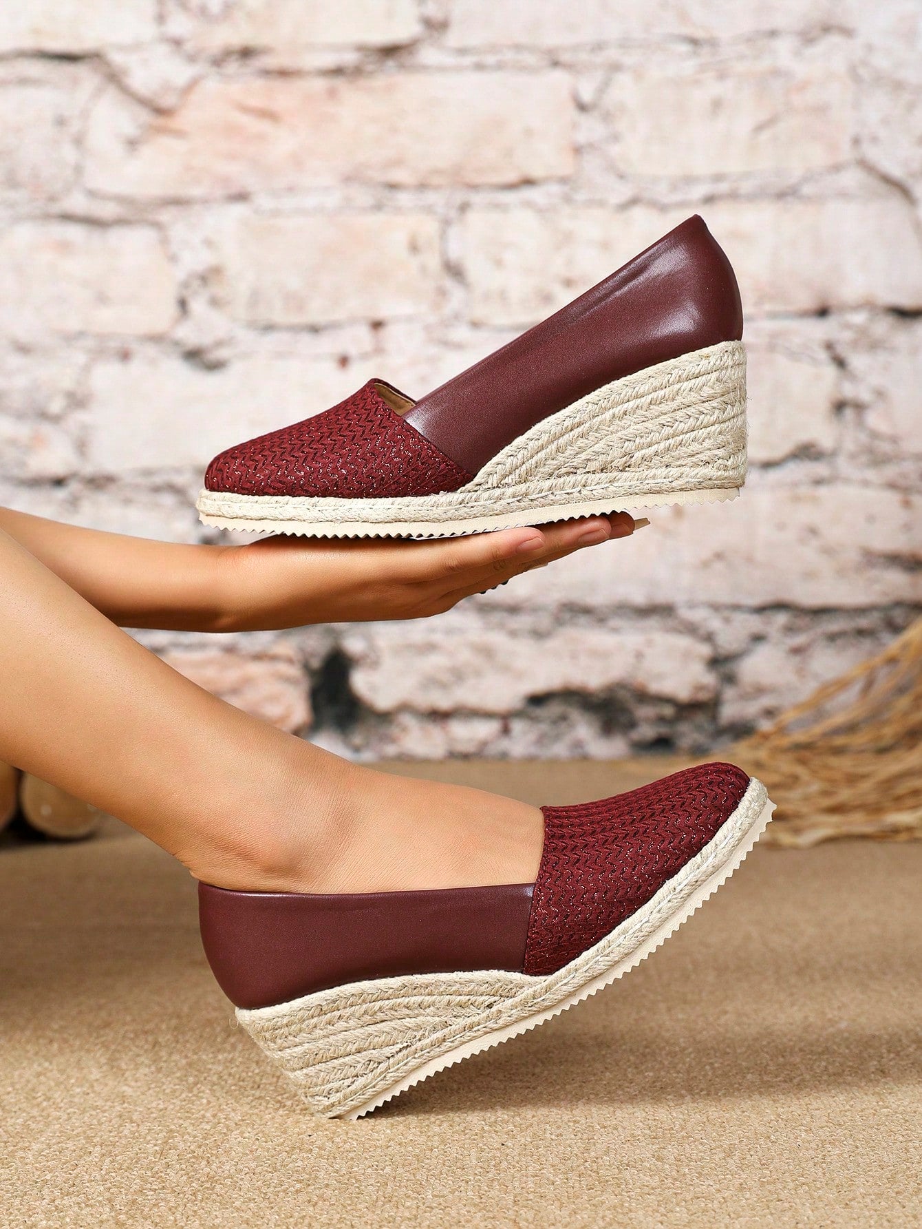 2024 Wedge Heel Women Shoes Spring/Autumn New Arrival Shallow Mouth European And American Trade High Heels Round Toe Woven Shoes Women Flaxen Shoes