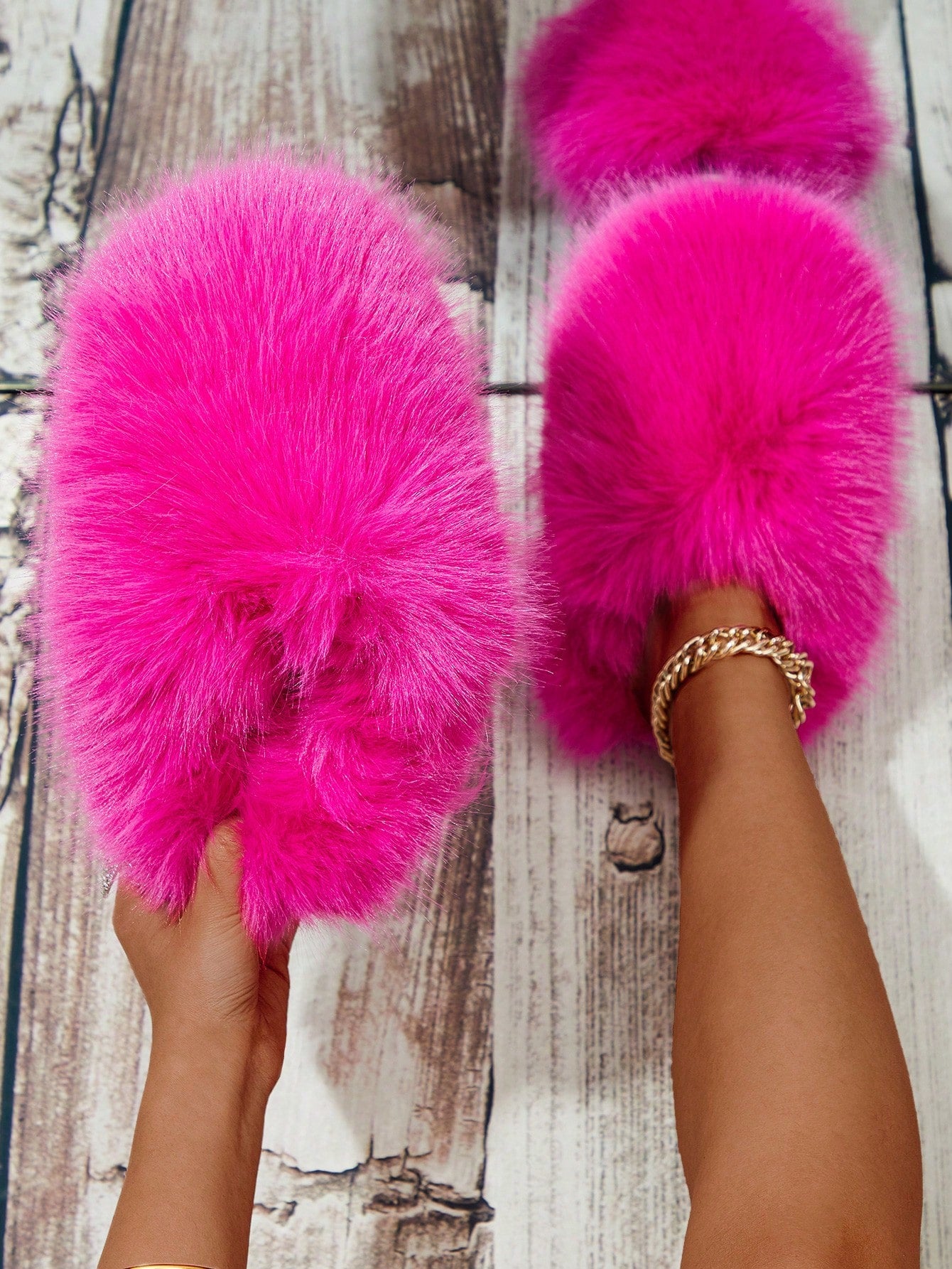 Faux Fur Lined Slippers For Women, Warm Indoor Slip-On Fluffy House Shoes, Plus Size Slippers For Outdoor Wear