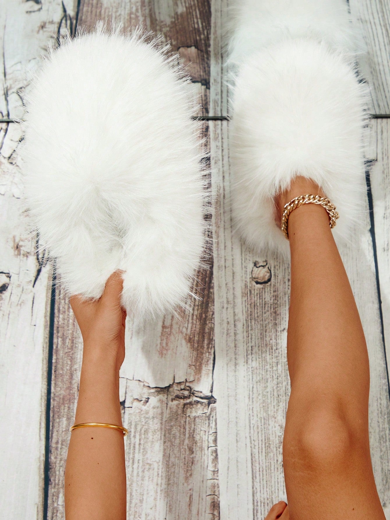 Faux Fur Lined Slippers For Women, Warm Indoor Slip-On Fluffy House Shoes, Plus Size Slippers For Outdoor Wear