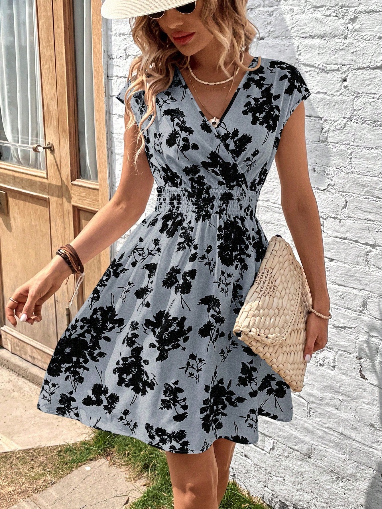 Women's Random Printed Plant V-Neck Dress