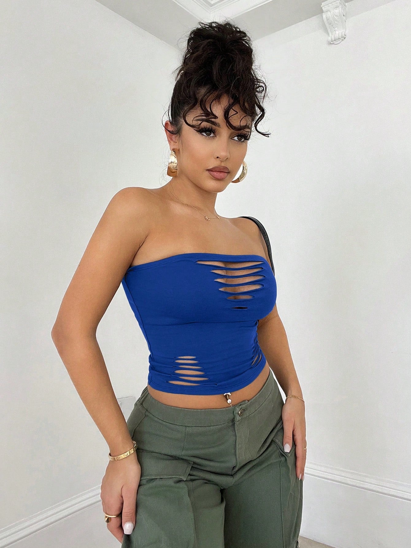 Solid Color Cut Out Distressed Hollow Out Tight-Fitting Crop Top With Wasteland Style, Grey, Suitable For Spring, Summer, Daily Wear, Streetwear, Concerts, Festivals And Music Festivals