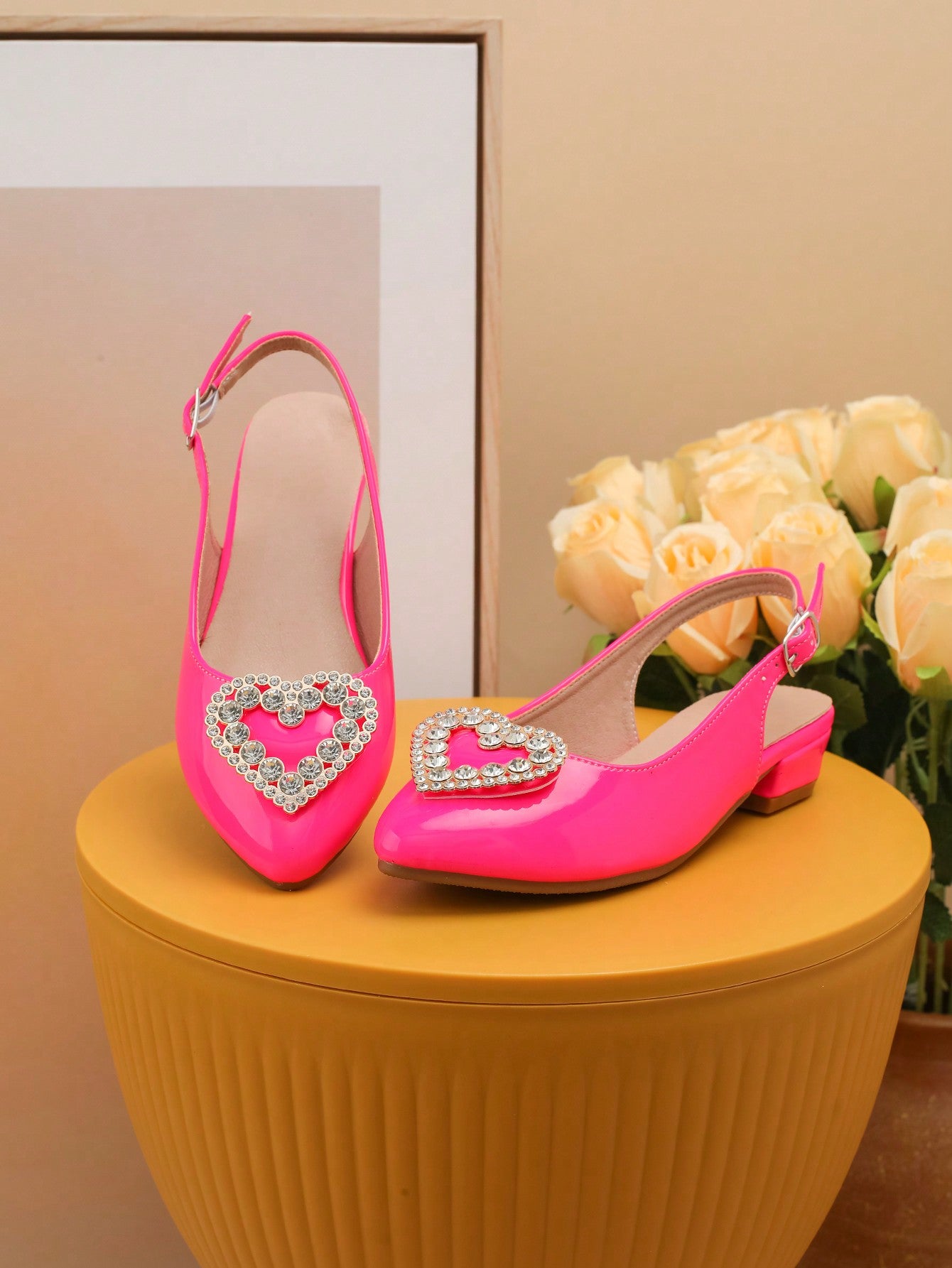 Fashionable Buckle Children High Heels Open Toe Shoes For Parties