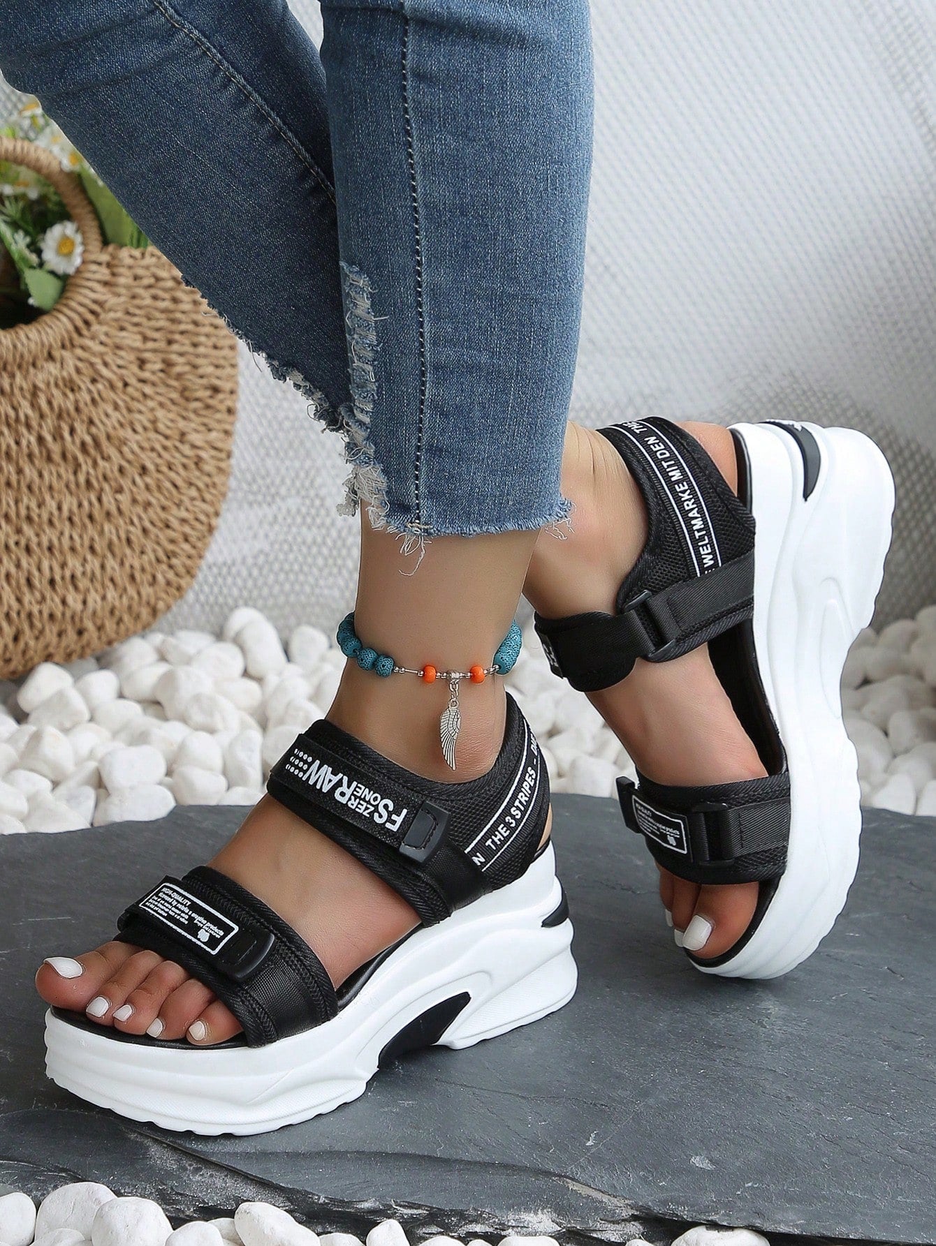 2024 Summer New Arrival Teenagers' High Heels Peep-Toe Beach Sandals Women's Platform Thick Bottom Casual Hook-And-Loop Sports Shoes, 8cm Heel Height