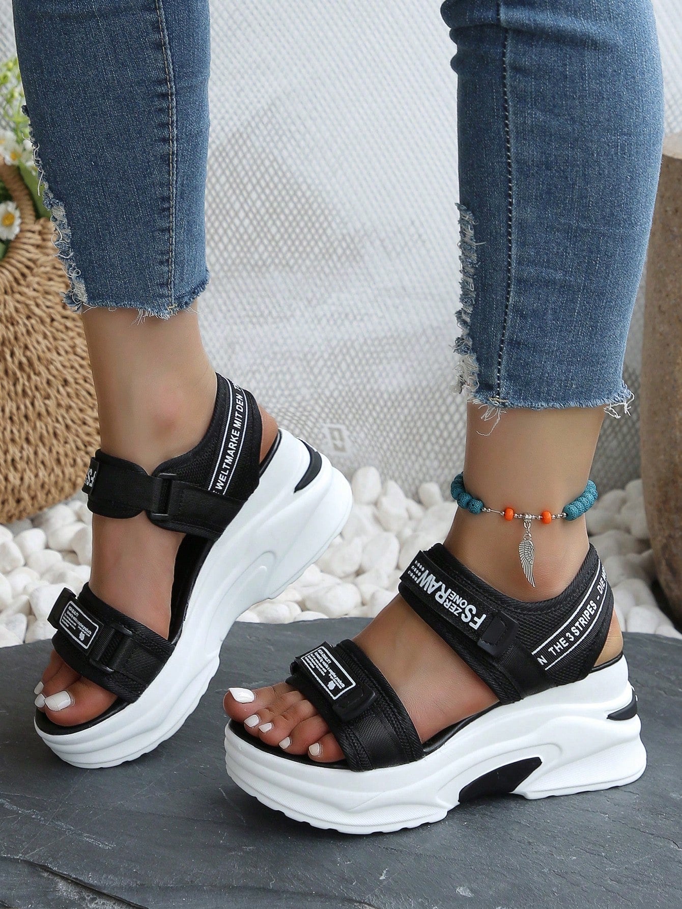 2024 Summer New Arrival Teenagers' High Heels Peep-Toe Beach Sandals Women's Platform Thick Bottom Casual Hook-And-Loop Sports Shoes, 8cm Heel Height