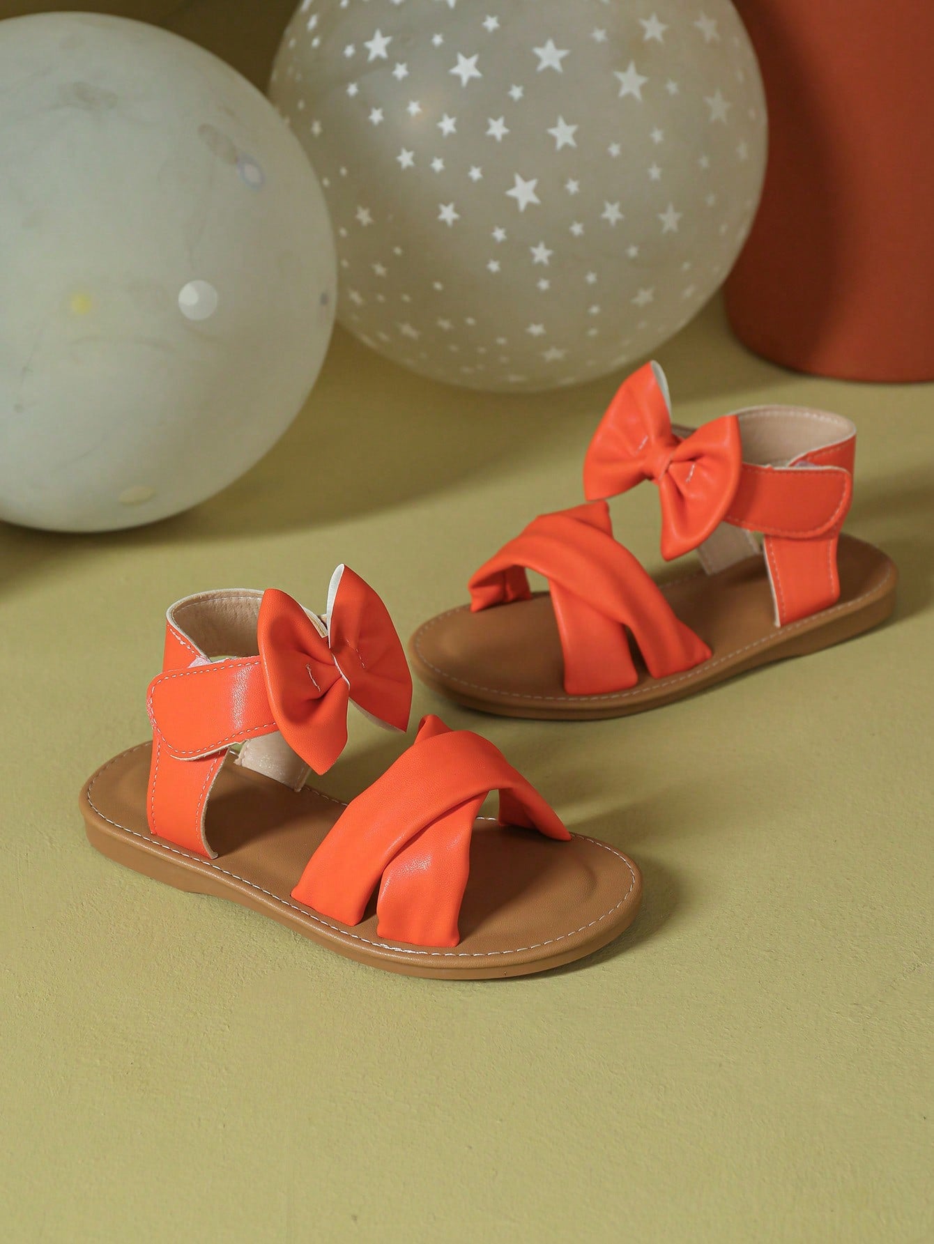 Girls' Cute Beige Bow Knot Flat Sandals For Daily Casual, Holidays, Beach