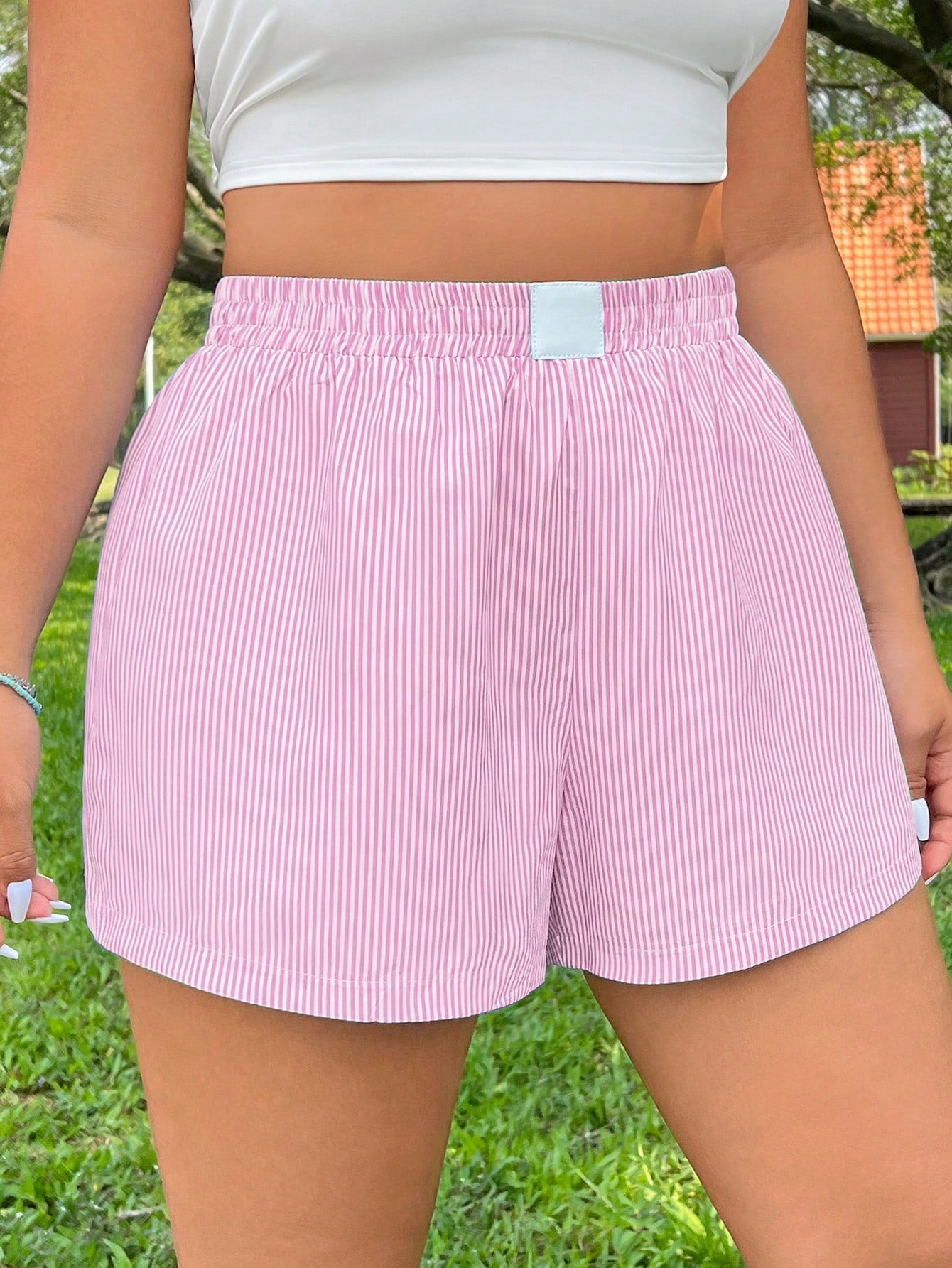 Plus Size Women's Loose Check Pattern Elastic Waistband Shorts