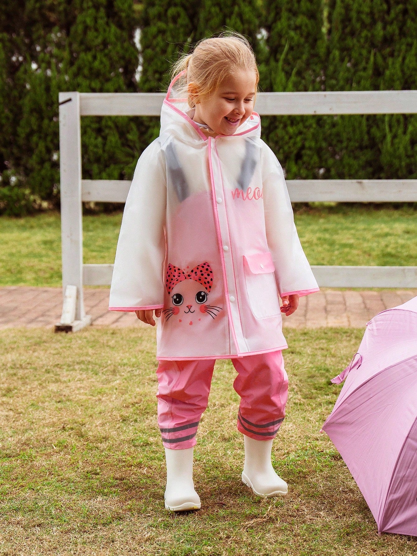 Girls' Transparent Pink Hemmed Raincoat With Cute Cat And Letter Print For All Seasons