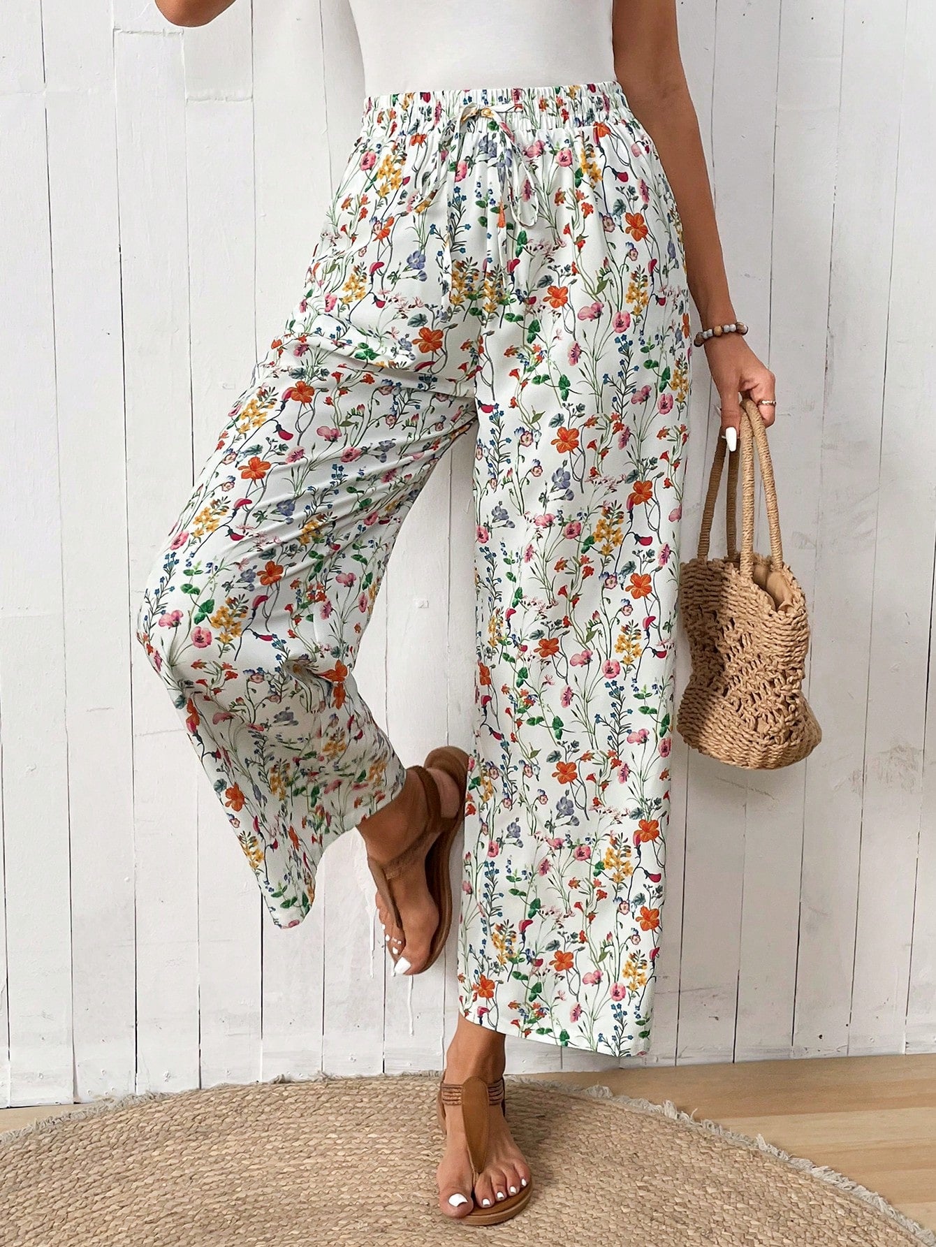 Women's Floral Pattern Pocketed Casual Summer Pants