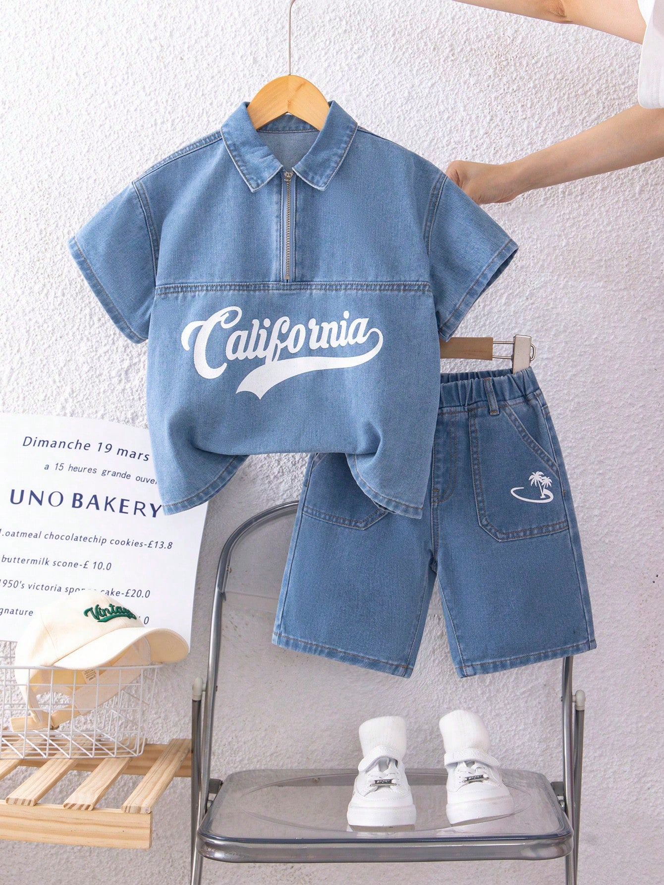 Young Boy 2pcs Blue Casual Fahionable Trend Mix Loose Lettering Pattern Loose Drop Shoulder Zipper Lapel Design Boy T-Shirt And Simple Denim Baggy Boy Shorts For Vacation And Dailywear Cute Summer Clothes For School