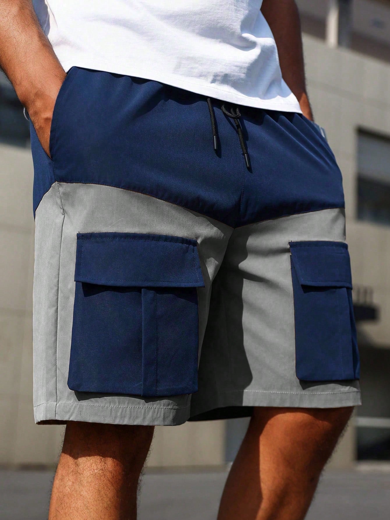 Plus Size Color Block Cargo Shorts With Pockets Drawstring