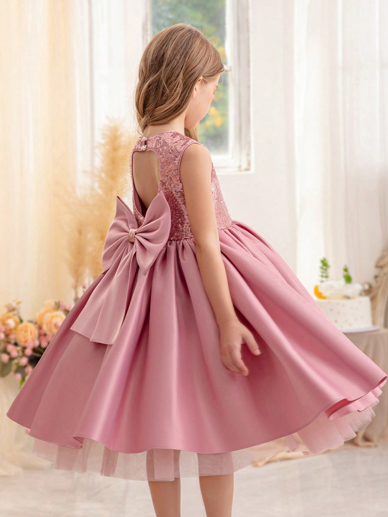 Young Girl Sequined Bowknot Formal Dress Princess Dress, Suitable For Birthday Party, Dance Party, Party Flower Girl Dress, School Stage Performance Costume, Casual Daily Wear.