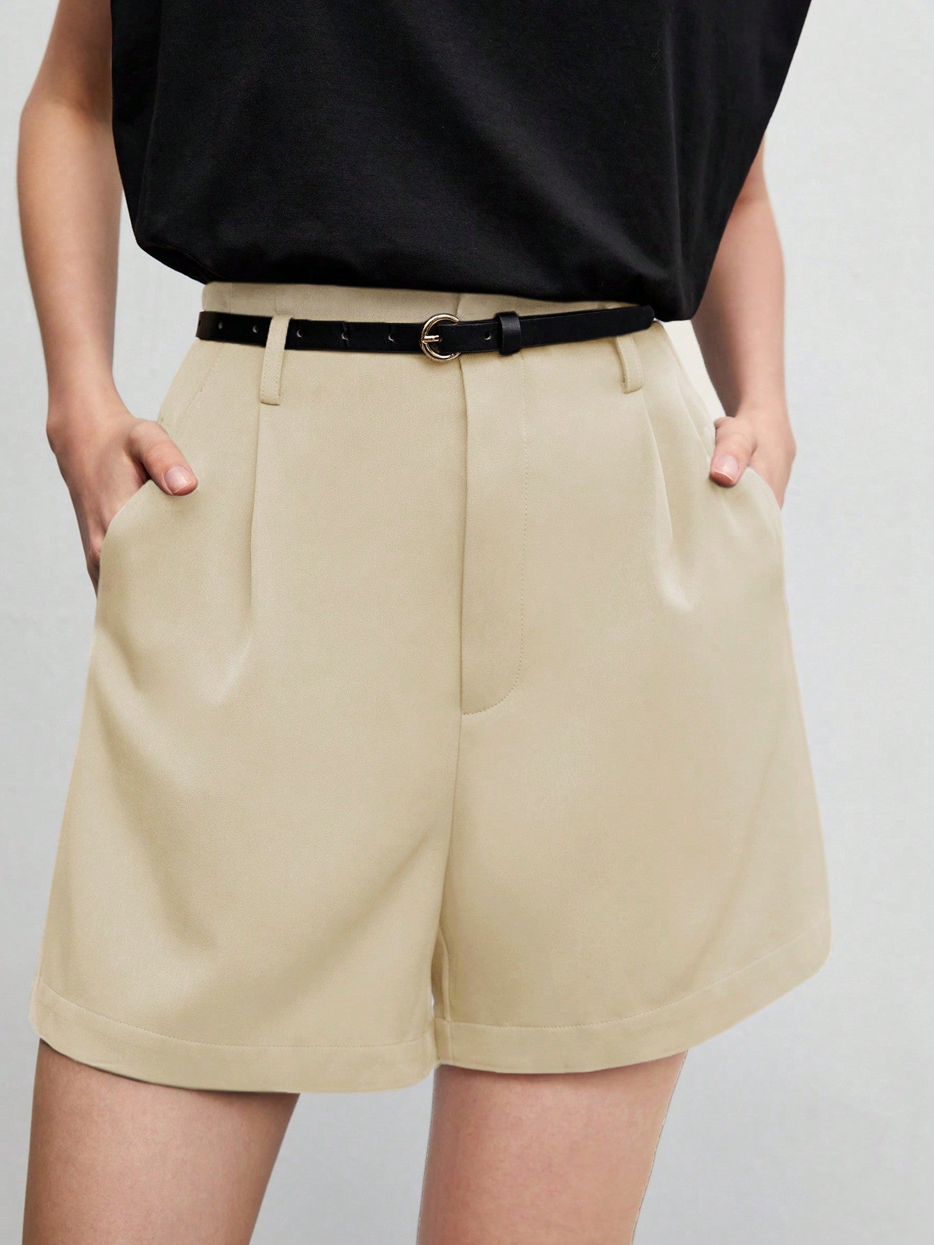 Ladies' Fashionable Simple Solid Color Shorts, Suitable For Daily Wear In Summer