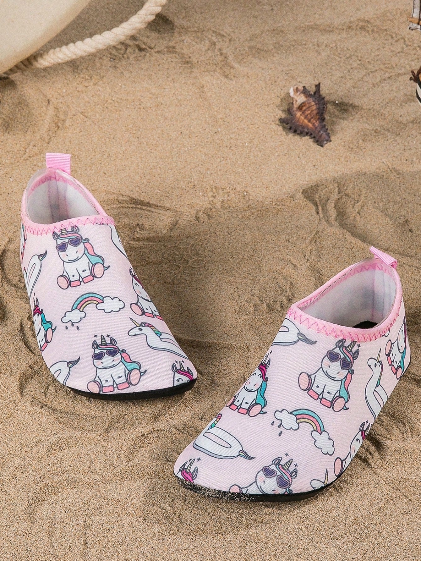 Comfortable And Stylish Girls' Spring/Summer Beach And Water Shoes