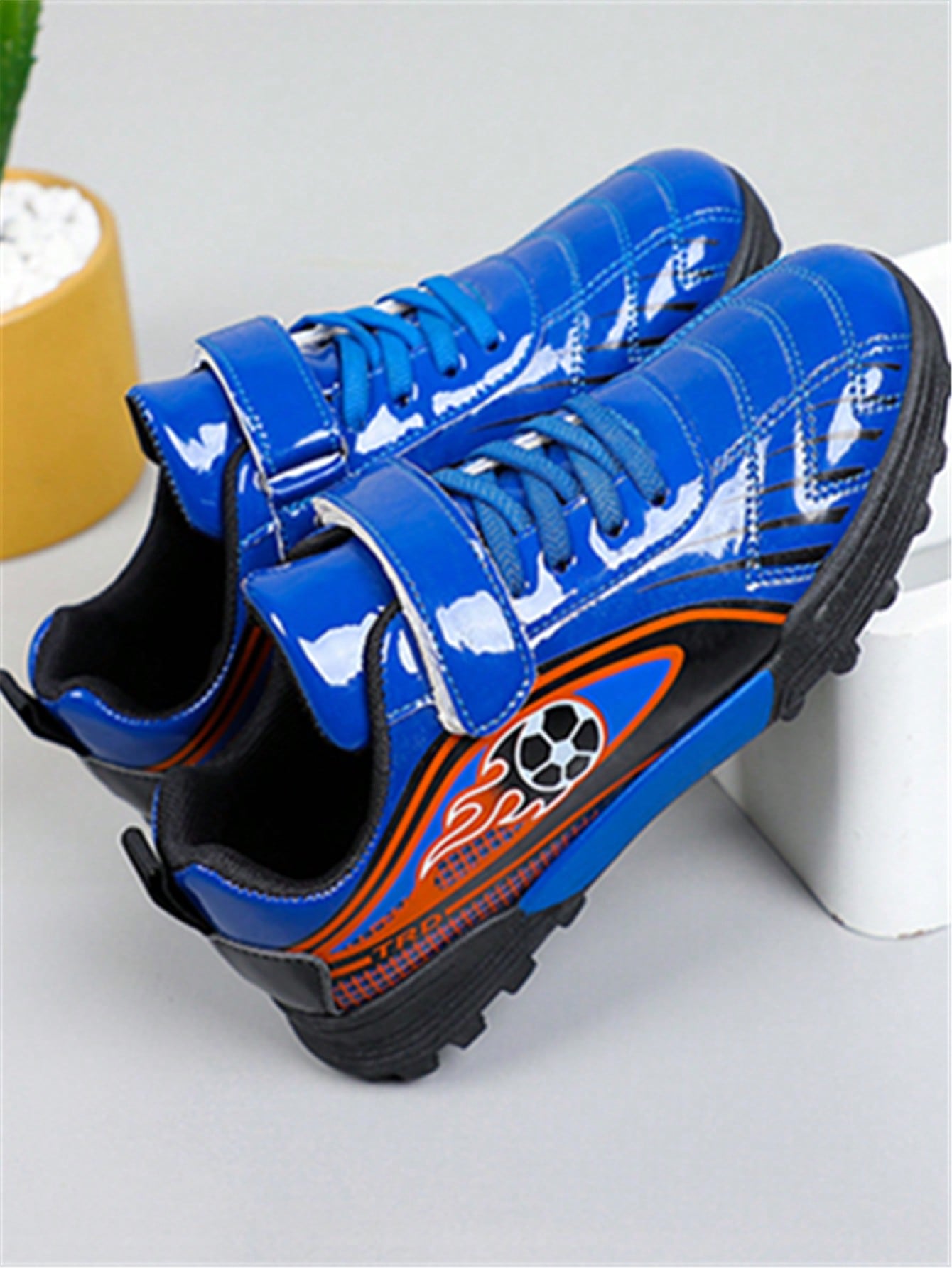 Kids Comfortable Running Outdoor Fashion Soccer Shoes