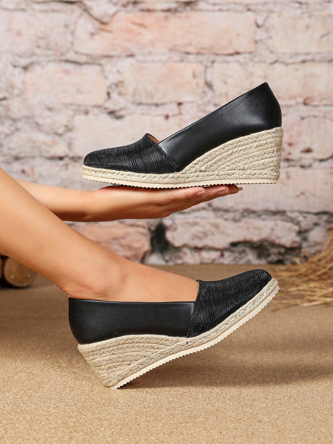 2024 Wedge Heel Women Shoes Spring/Autumn New Arrival Shallow Mouth European And American Trade High Heels Round Toe Woven Shoes Women Flaxen Shoes