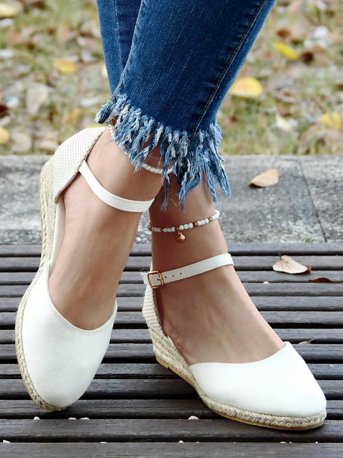 Women's White Wedge High Heel Rope Bottom Ballet Tie-Up Flats, Elegant And Comfortable