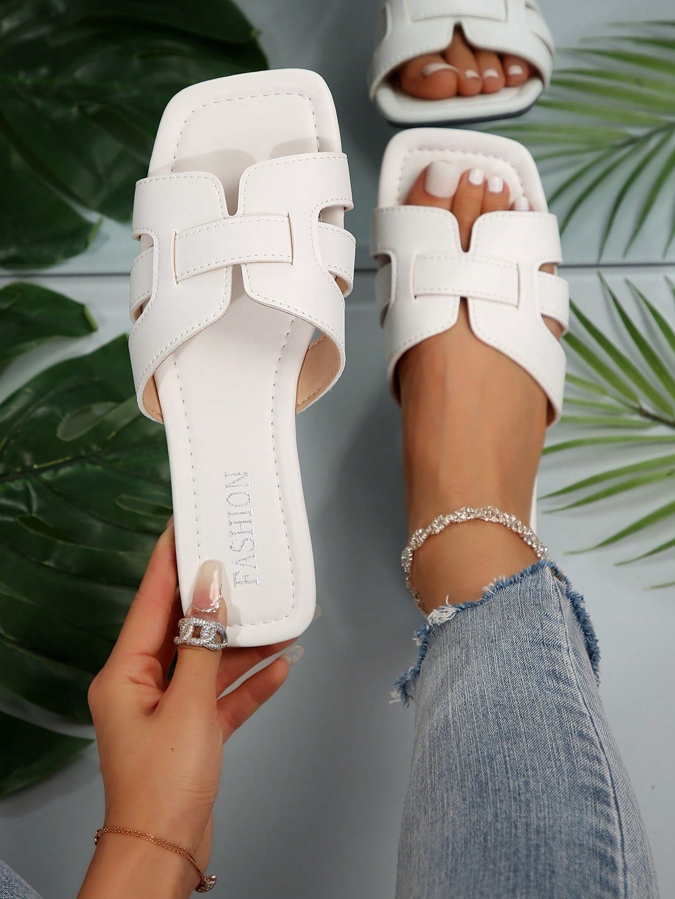 Summer Comfortable And Fashionable Flat Sandals For Women