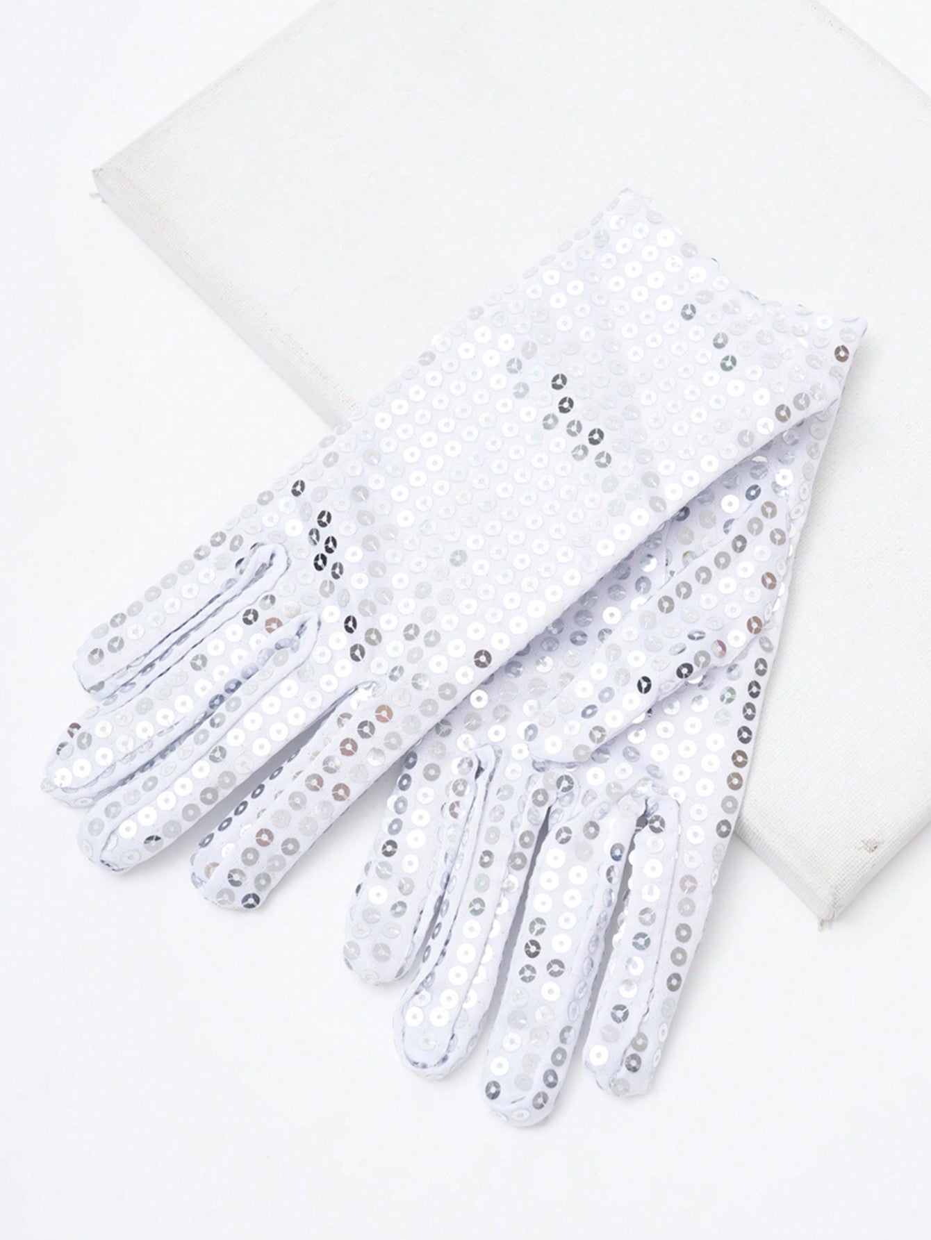 1pair Silver Children's Performance Sequined Gloves, Ideal For Children's Day, Stage Performance, Dance,  Sequin Glove In Multiple Colors