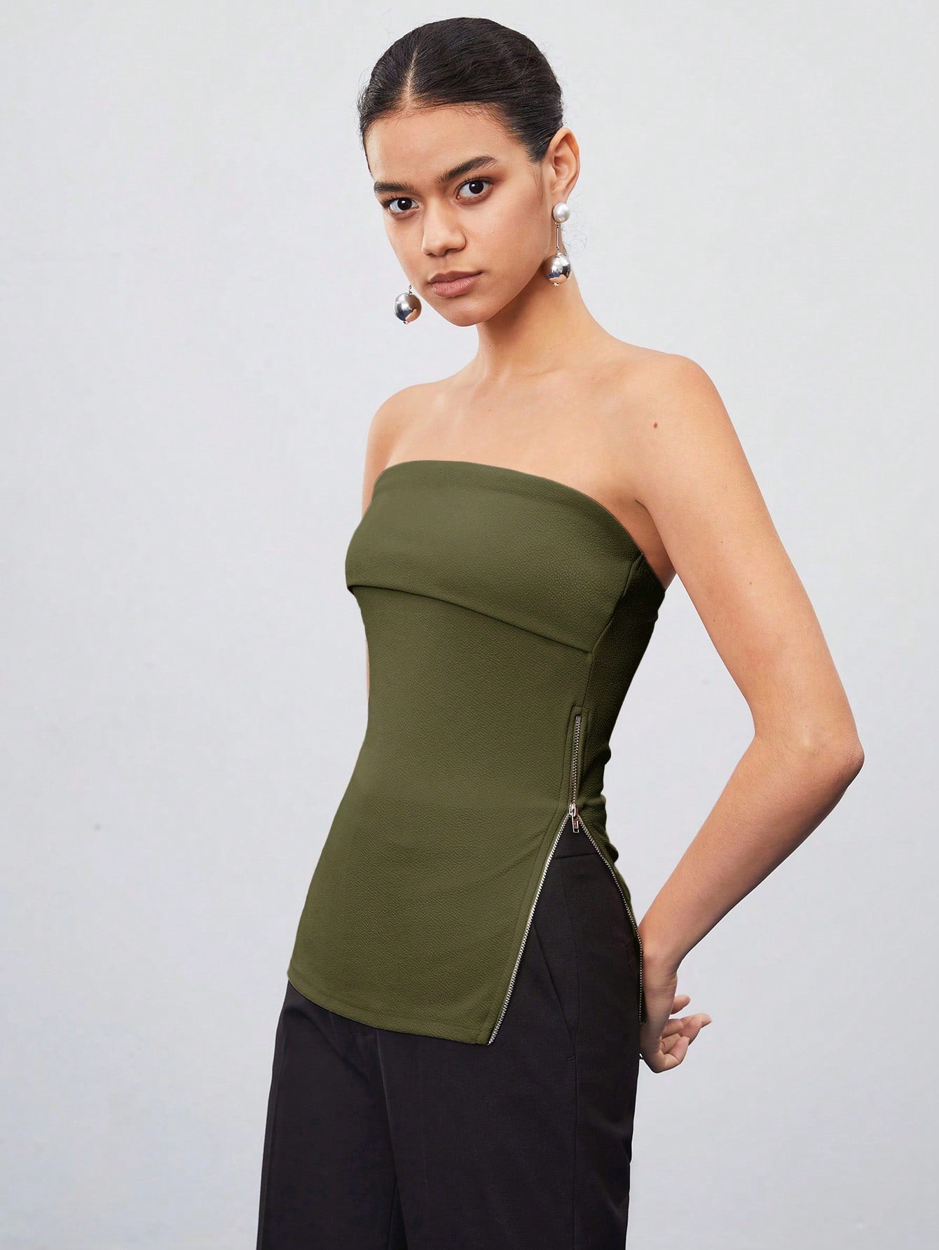 BIZwear Solid Color Side Zipper Crop Top With Strapless Design And Side Slit