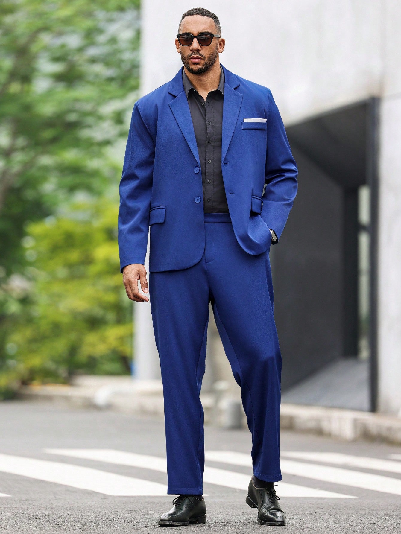 Men Plus Size Spring And Autumn Casual Color-Block Detail Lapel Suit Jacket And Pants Set