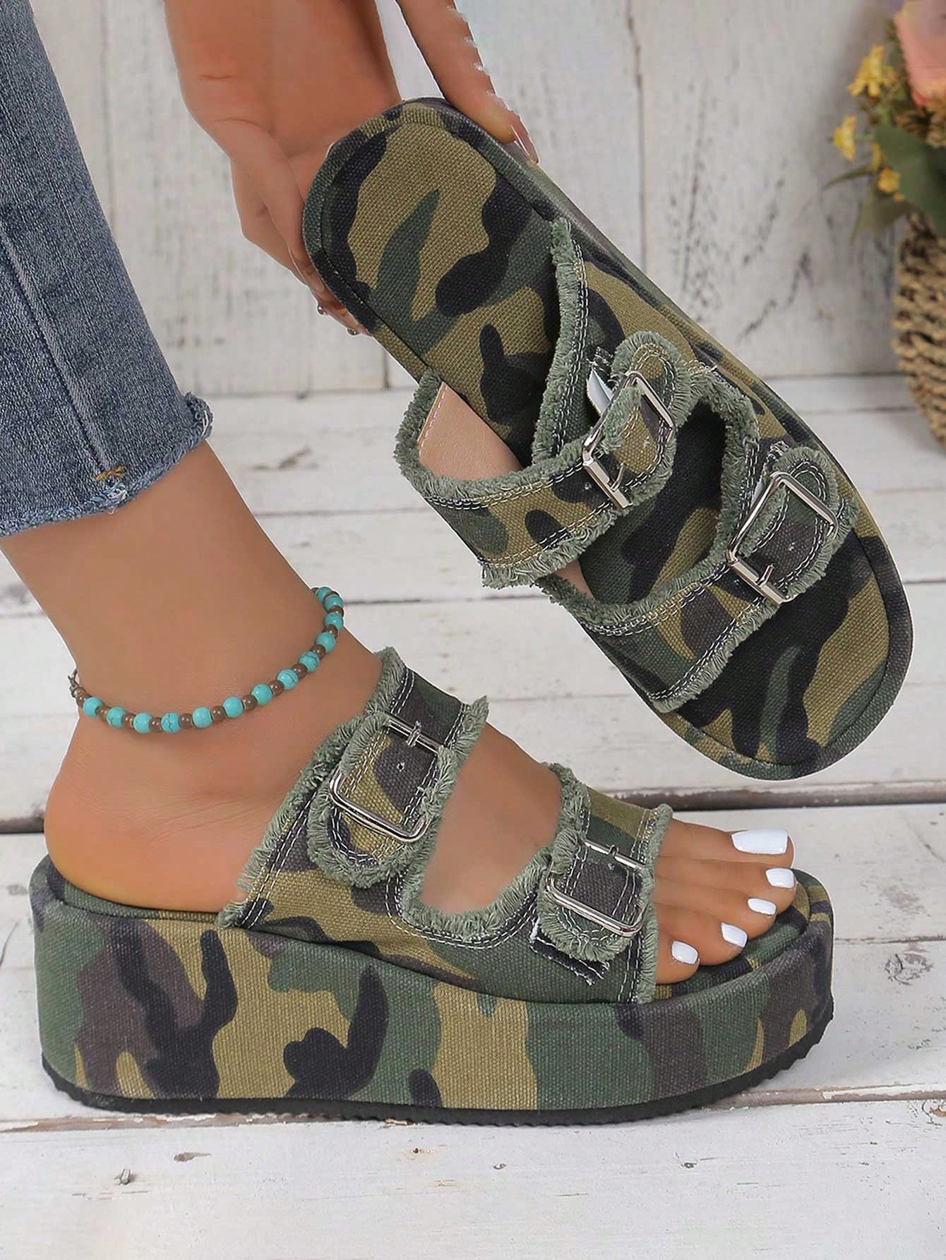 Women's Camouflage Wedge Waterproof Sandals, Metal Buckle Open-Toe Fashionable Outdoor Leisure Beach Vacation Sandals