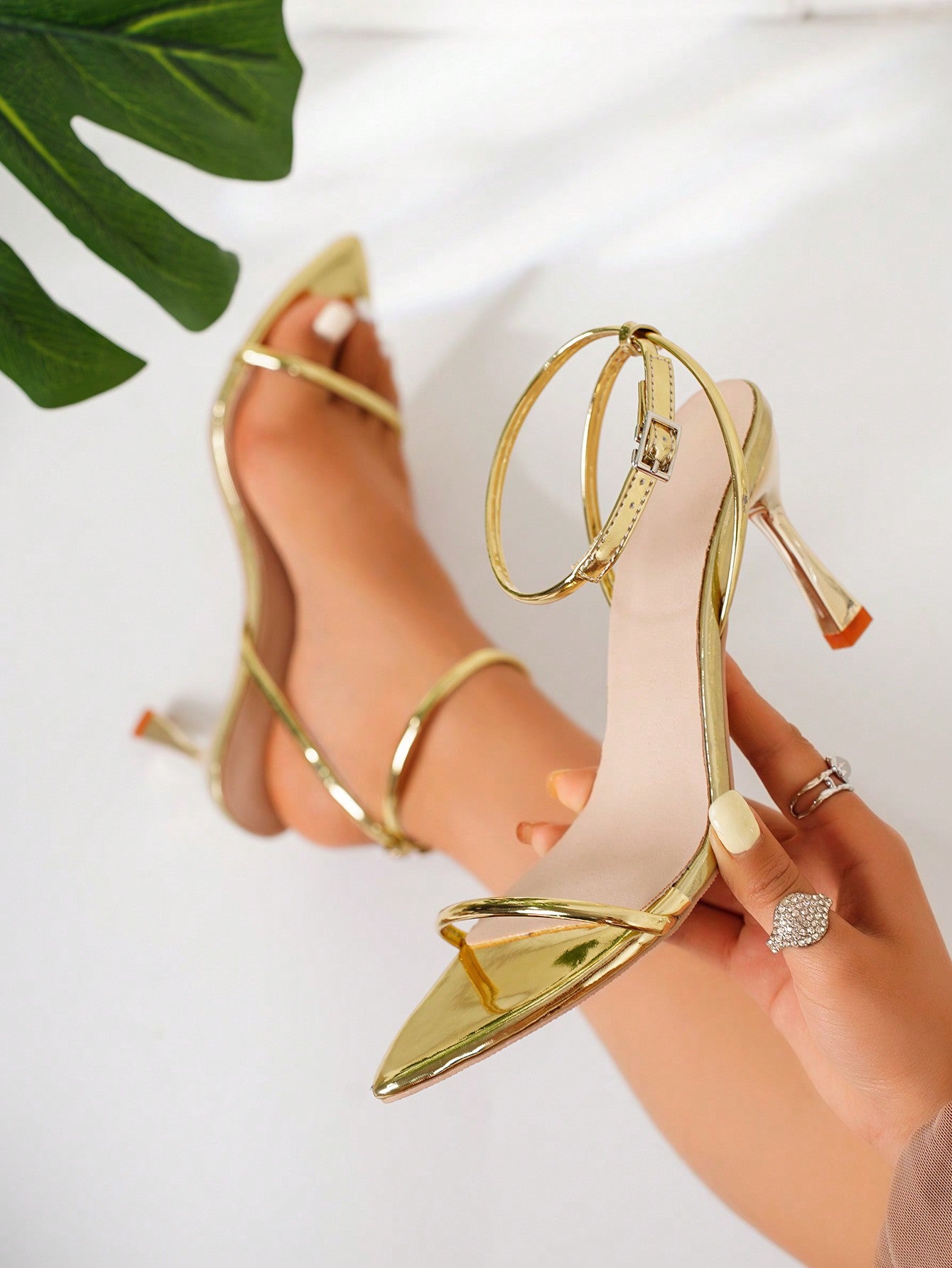 Women's Fashionable Casual And Elegant PU Open-Toe And Bare Strap Comfortable Pointed High-Heel Sandals With Ankle Straps, Rose Gold, Summer