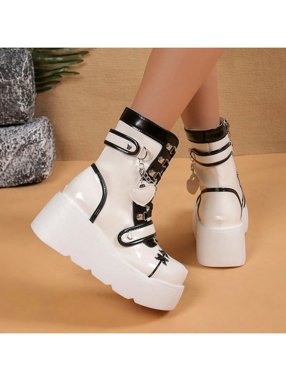 Women's Fashionable Wedge Heel Thick Platform Casual Boots