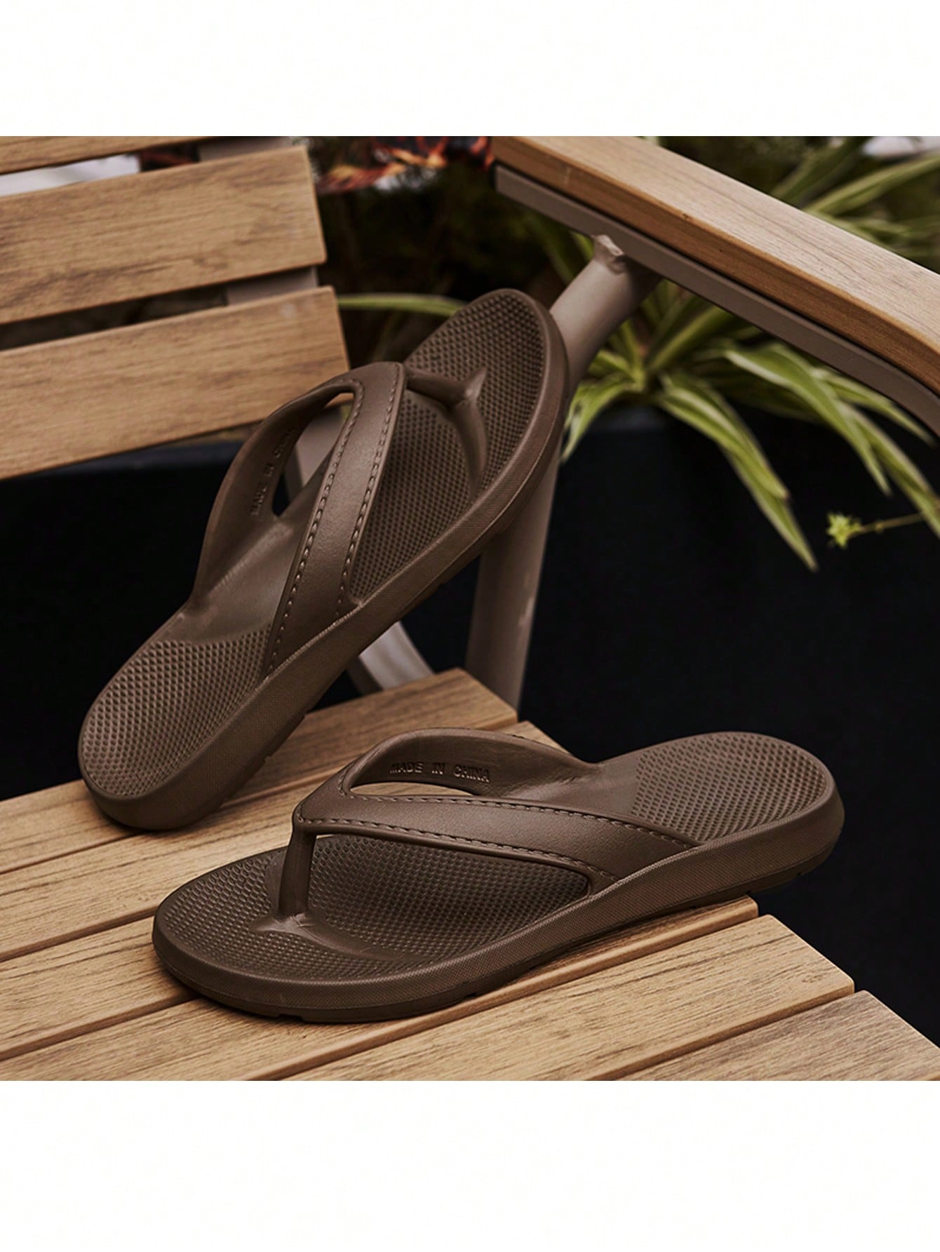 Women's Casual Slip-On Sandals, Large Size, Arch Support, Shock-Absorbing, Indoor/Outdoor Slippers