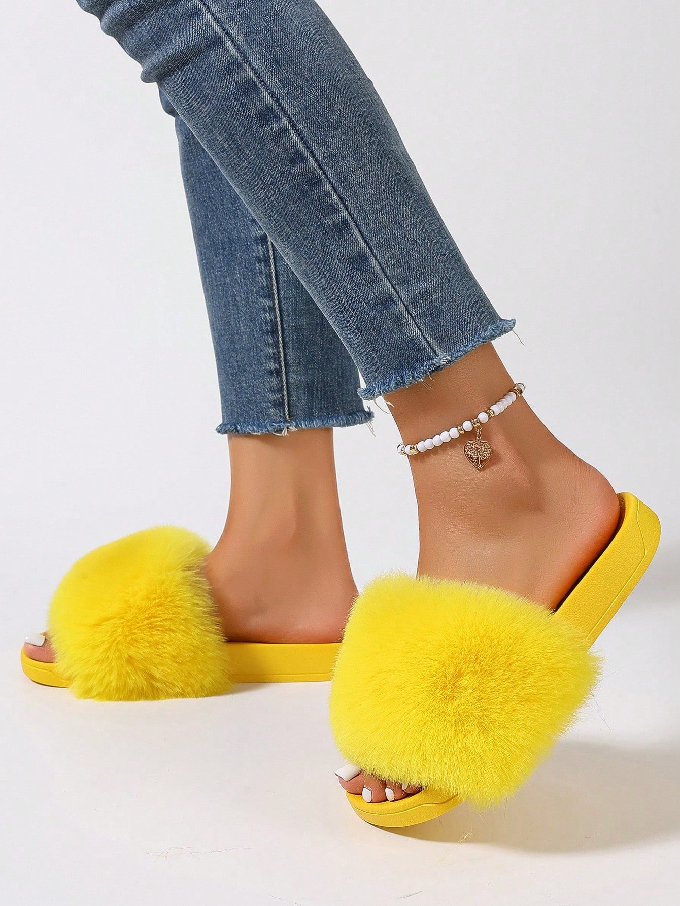 Women's Summer Plush Slippers, Colorful Beach Solid Color Long Hair Anti-Slip Sole Indoor/Outdoor Fashion Flip Flops For House, Going Out