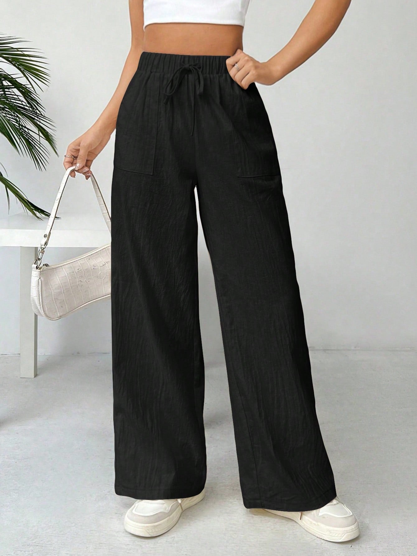 Women's Elastic Waist Straight Leg Pants