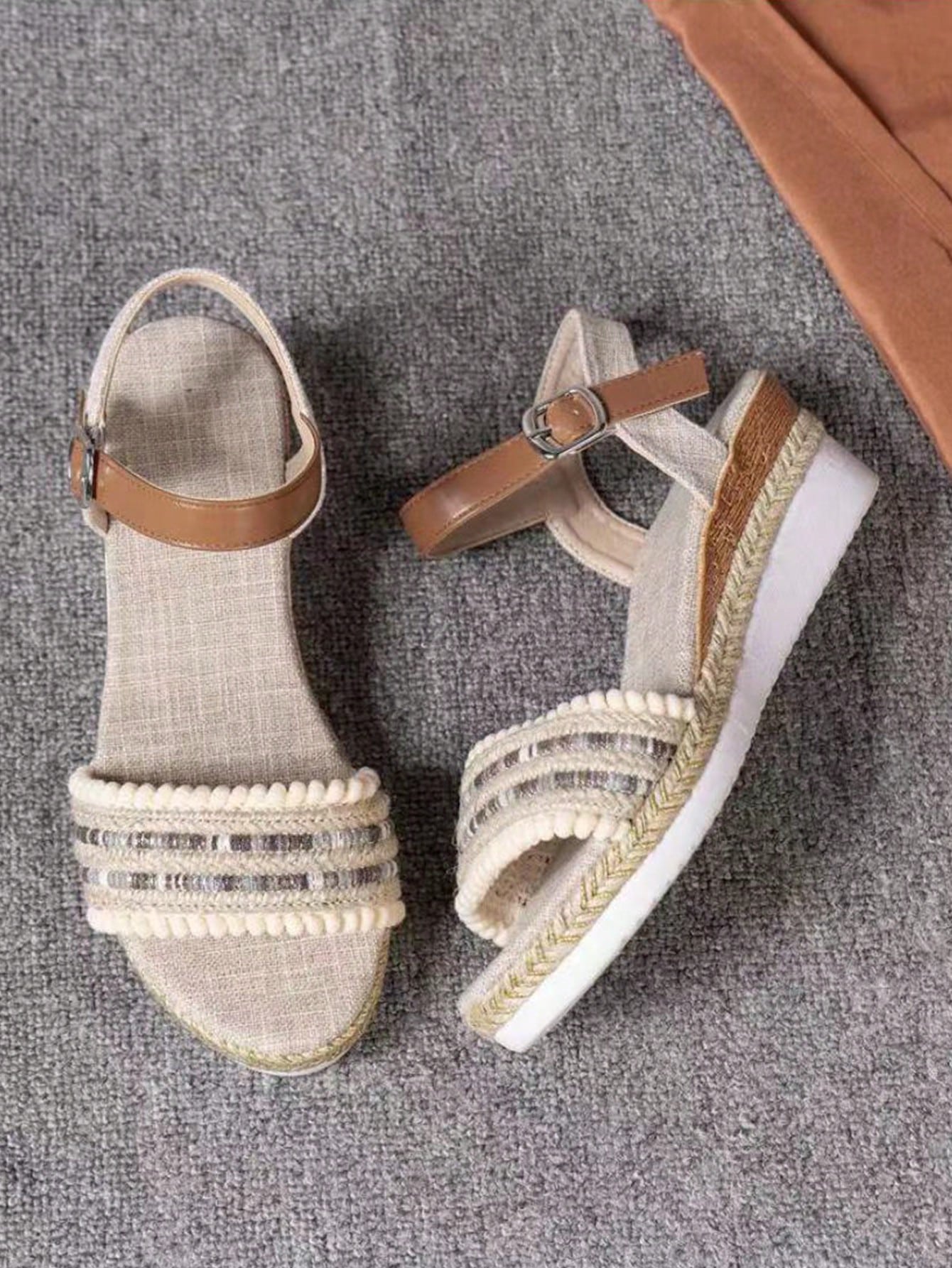 Teenage Students' Sandals, Thick-Soled Platform Roman Sandals With Woven Straps, Comfortable And Fashionable For Outdoor Wear, Suitable For Teens And Older Children