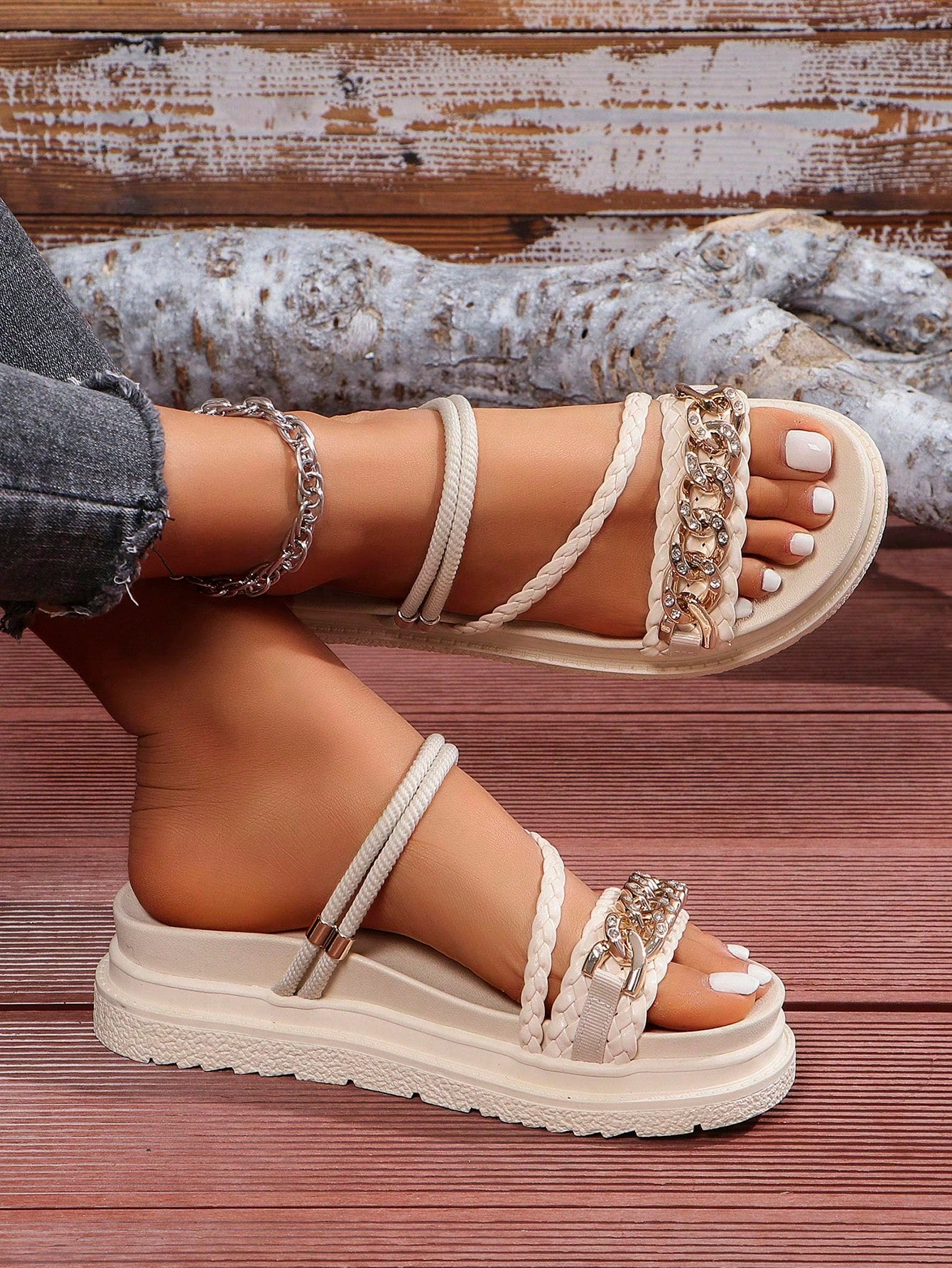 2024 Spring New Arrival Large Size Women's Shoes, European And American Style Thick-Soled Sandals For Beach Outfits