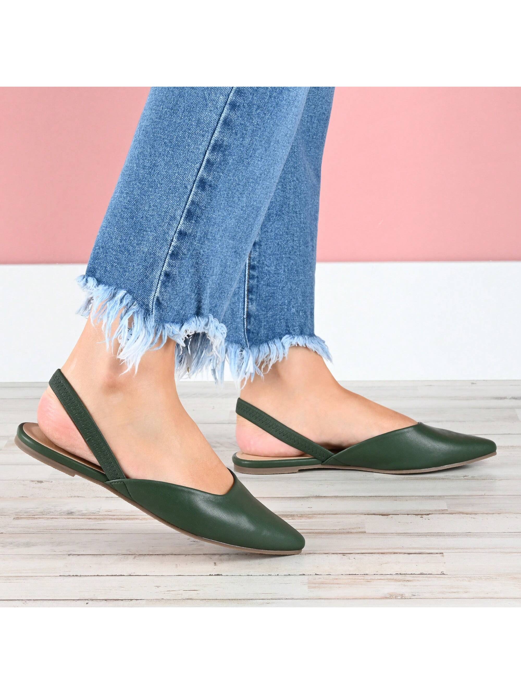 Womens Pull On Almond Toe Sling-Back Flats