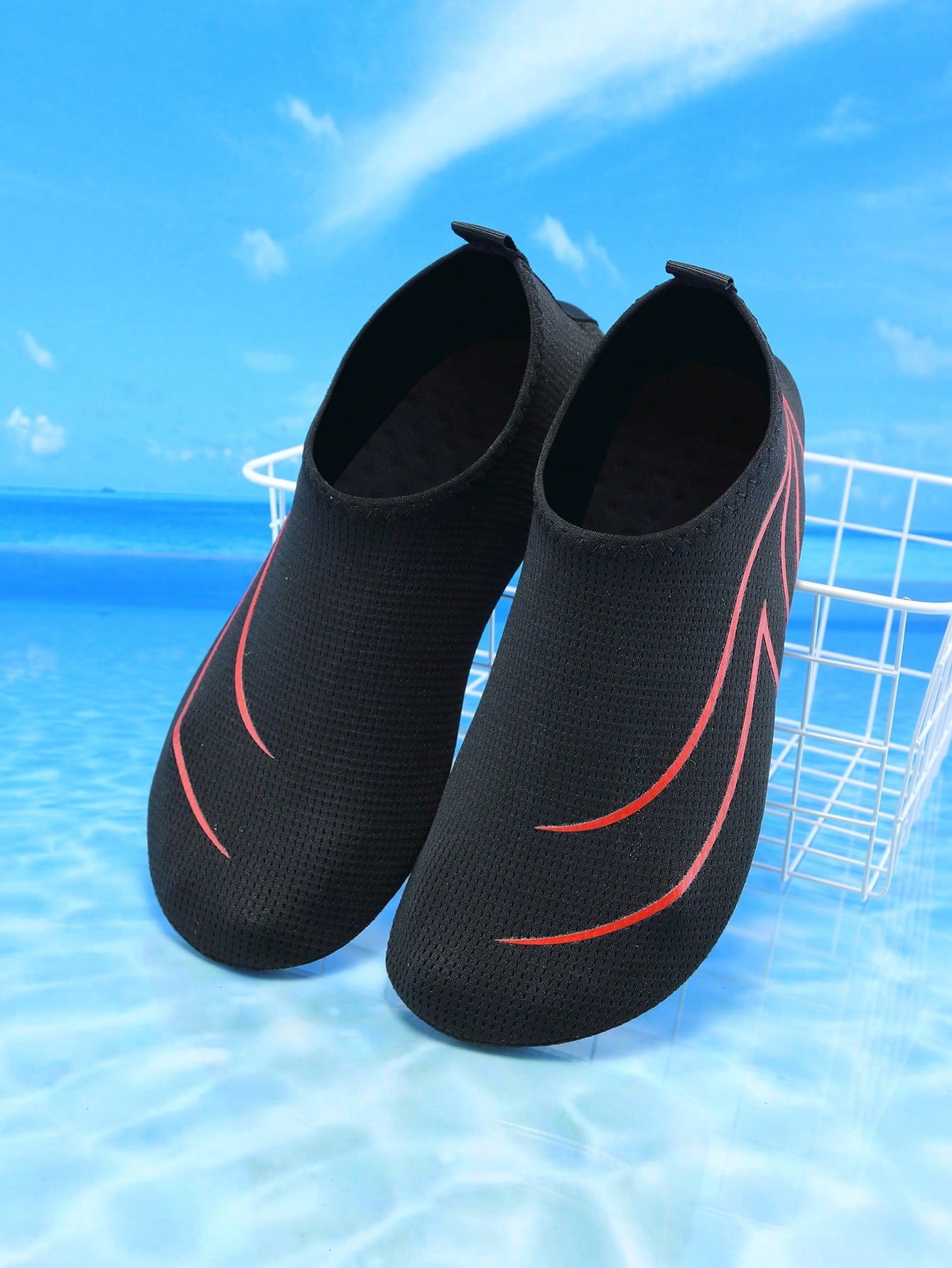 Children's Barefoot Slip-On Water Shoes, Lightweight Anti-Slip Quick-Drying Aquatic Shoes For Boys' Swimming, Walking, Yoga, Beach Vacation