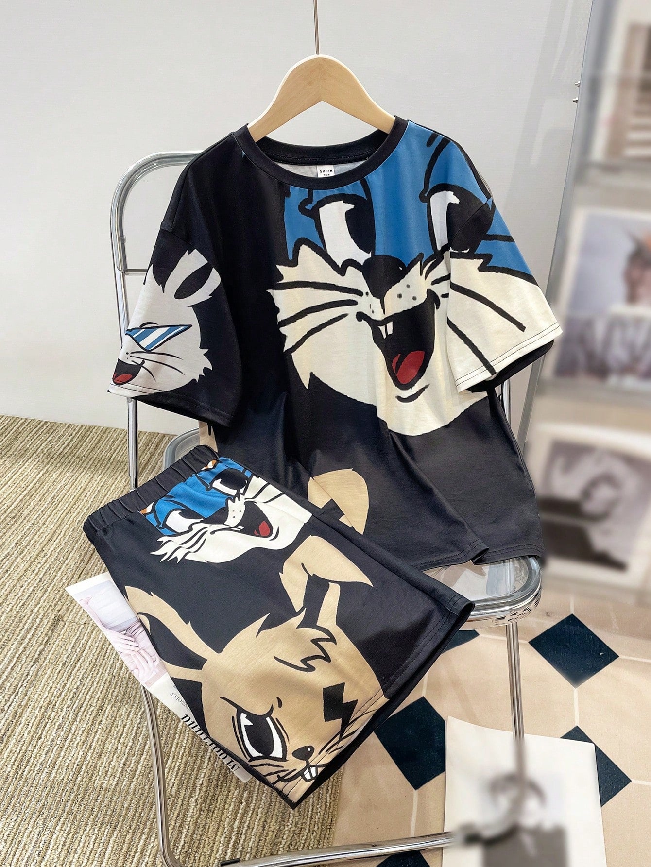 Tween Boys' Extended Size Loose Casual Cartoon Pattern Short Sleeve T-Shirt And Shorts 2pcs/Set