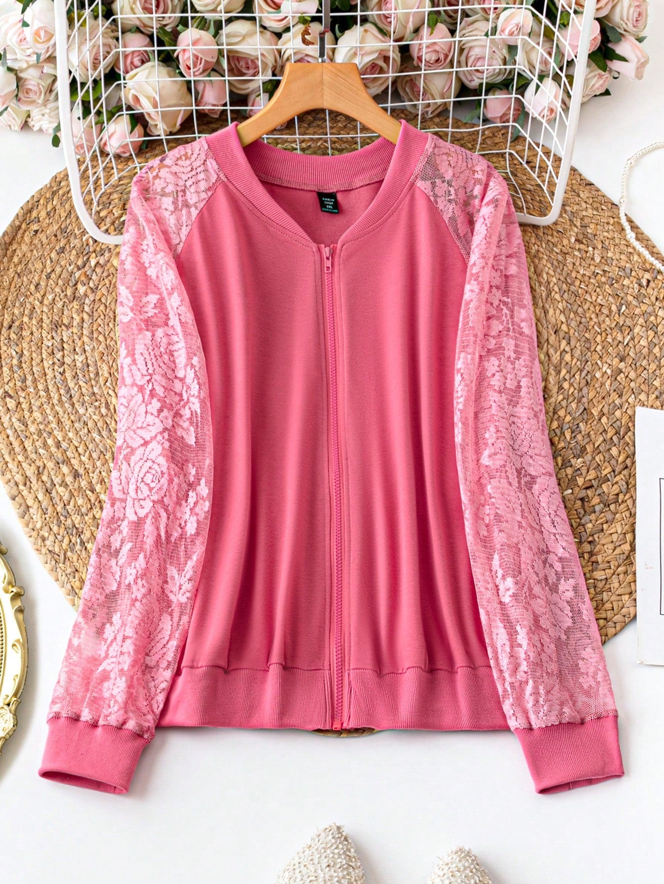 Plus Size Lace Patchwork Zipper Jacket