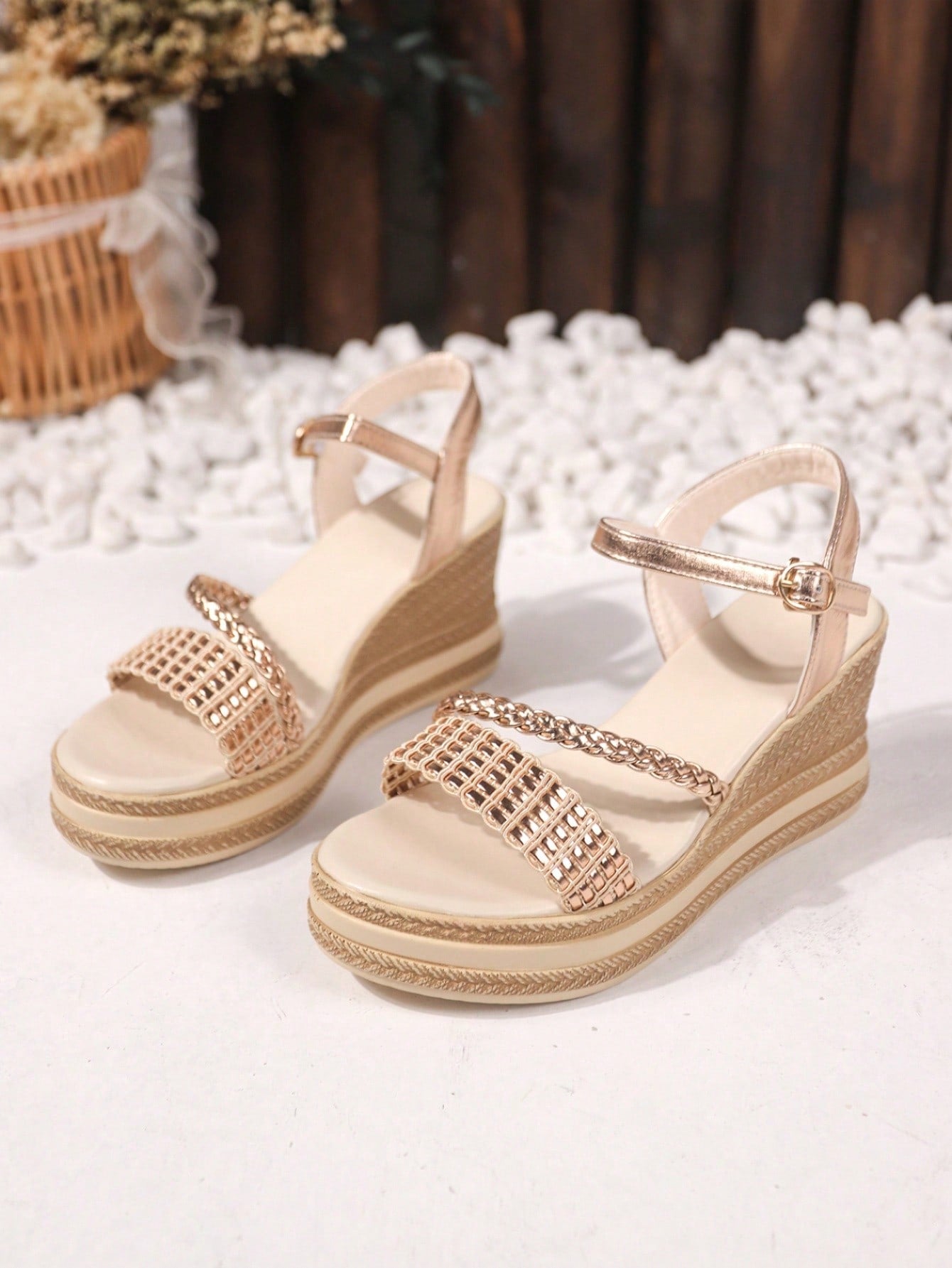 Youth's Trendy & Versatile Anti-Mite Woven Wedge Sandals With Rope Sole, Women's Must-Have For Summer Vacation Featuring Metal Weaving Detail On Ankle Strap, Chunky Heel