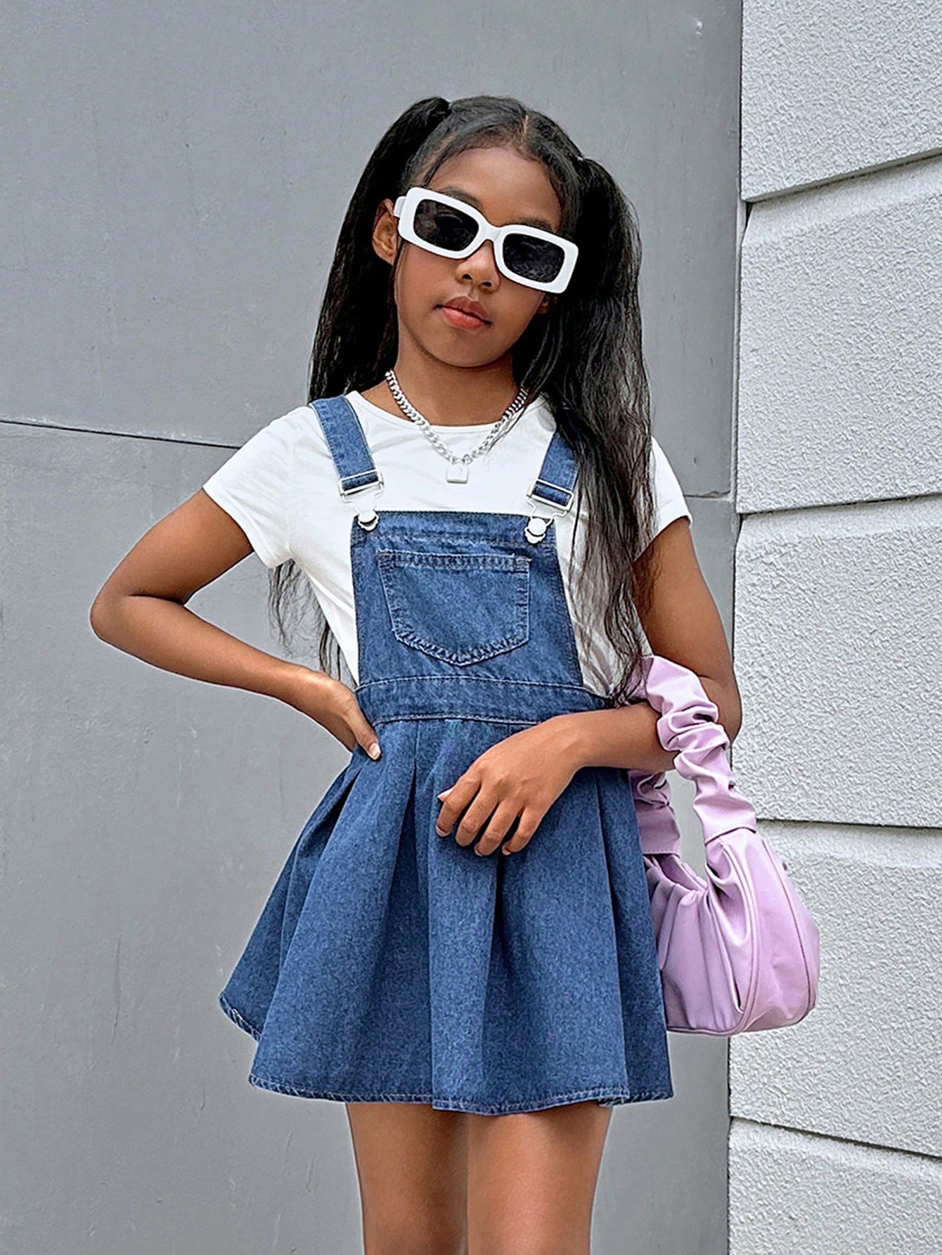 Tween Girl Patched Pocket Pleated Hem Overall Dress Without Tee