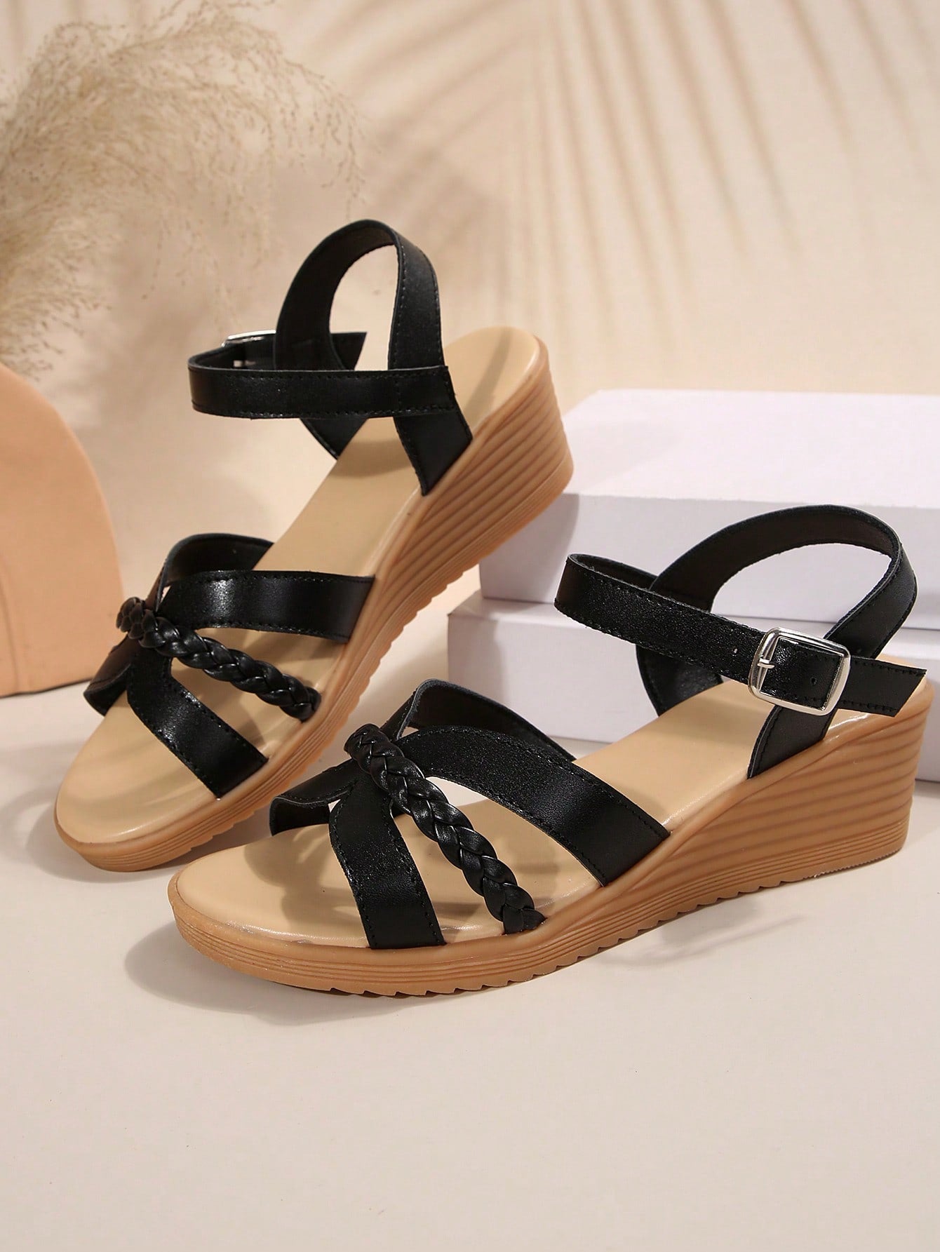 1pair Girls' Fashionable Woven Wedge Sandals, Lightweight & Versatile, Suitable For Summer