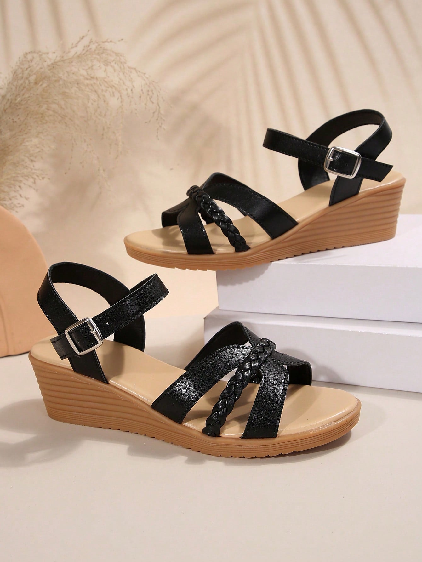 1pair Girls' Fashionable Woven Wedge Sandals, Lightweight & Versatile, Suitable For Summer