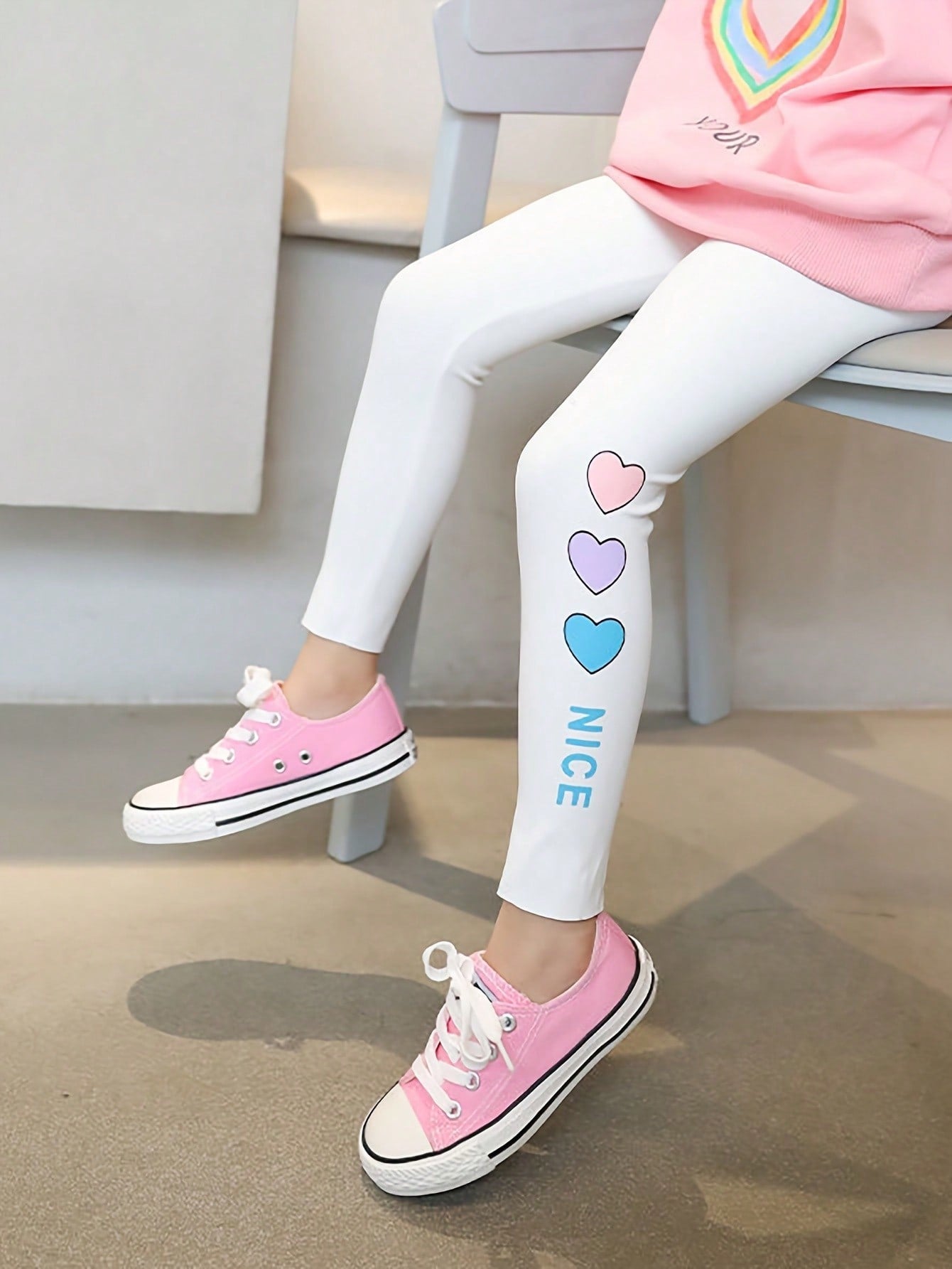 Young Girl Heart-Shaped Elastic Yoga Leggings, Comfortable & High Elastic Fabric, SpringSummer