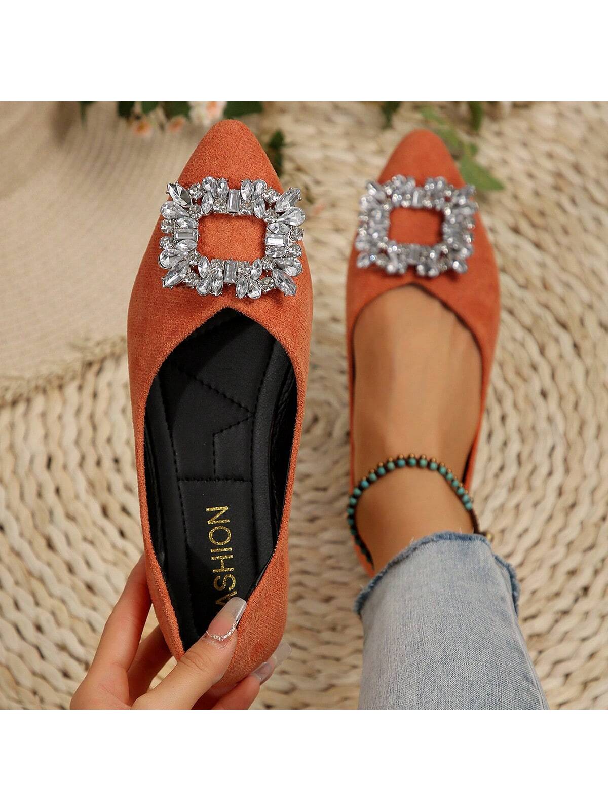 Women's New Elegant And Intellectual Soft-Soled Flat Shoes With Square Rhinestone Decoration, Suitable For Daily Commute And Party Wear, Versatile Slip-On Style, Comfortable And Gentle On The Feet, Fairy Style, Soft Flat Shoes For Women