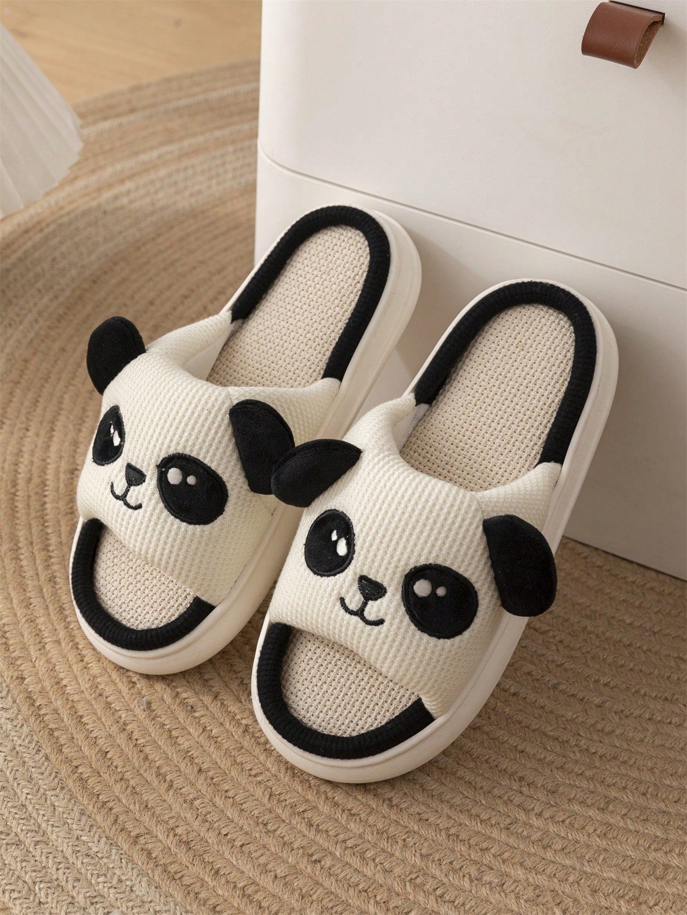 Cute Anti-Slip Thick-Soled Animal Open-Toe Slippers For Couples, Women And Men, For Indoor House Use, Beige, Suitable For All Seasons