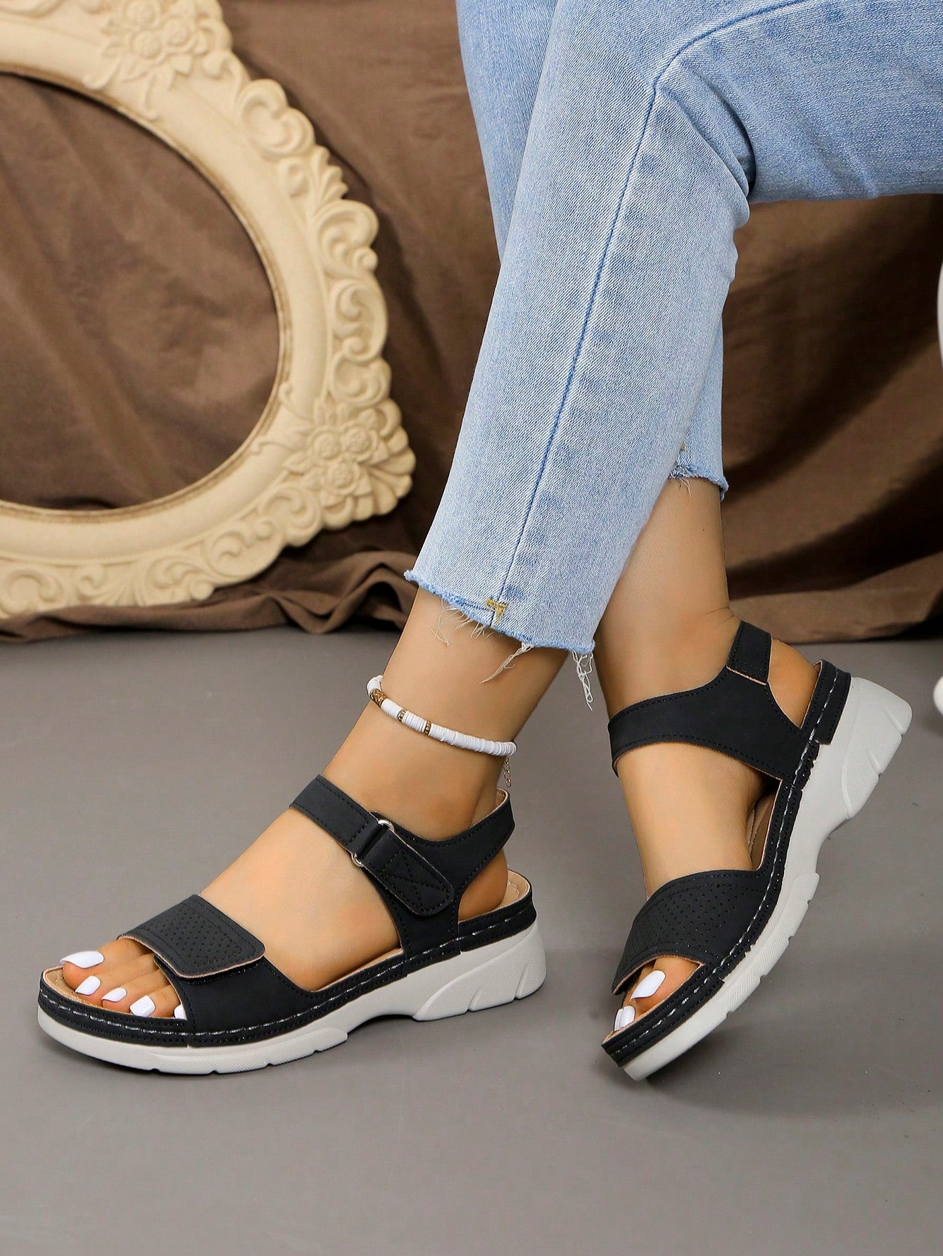 New 2024 Summer Sandals Slip-Resistant, Stylish, Soft-Soled, Casual Sport Junior 4.5cm Platform Women's Beach Sandals