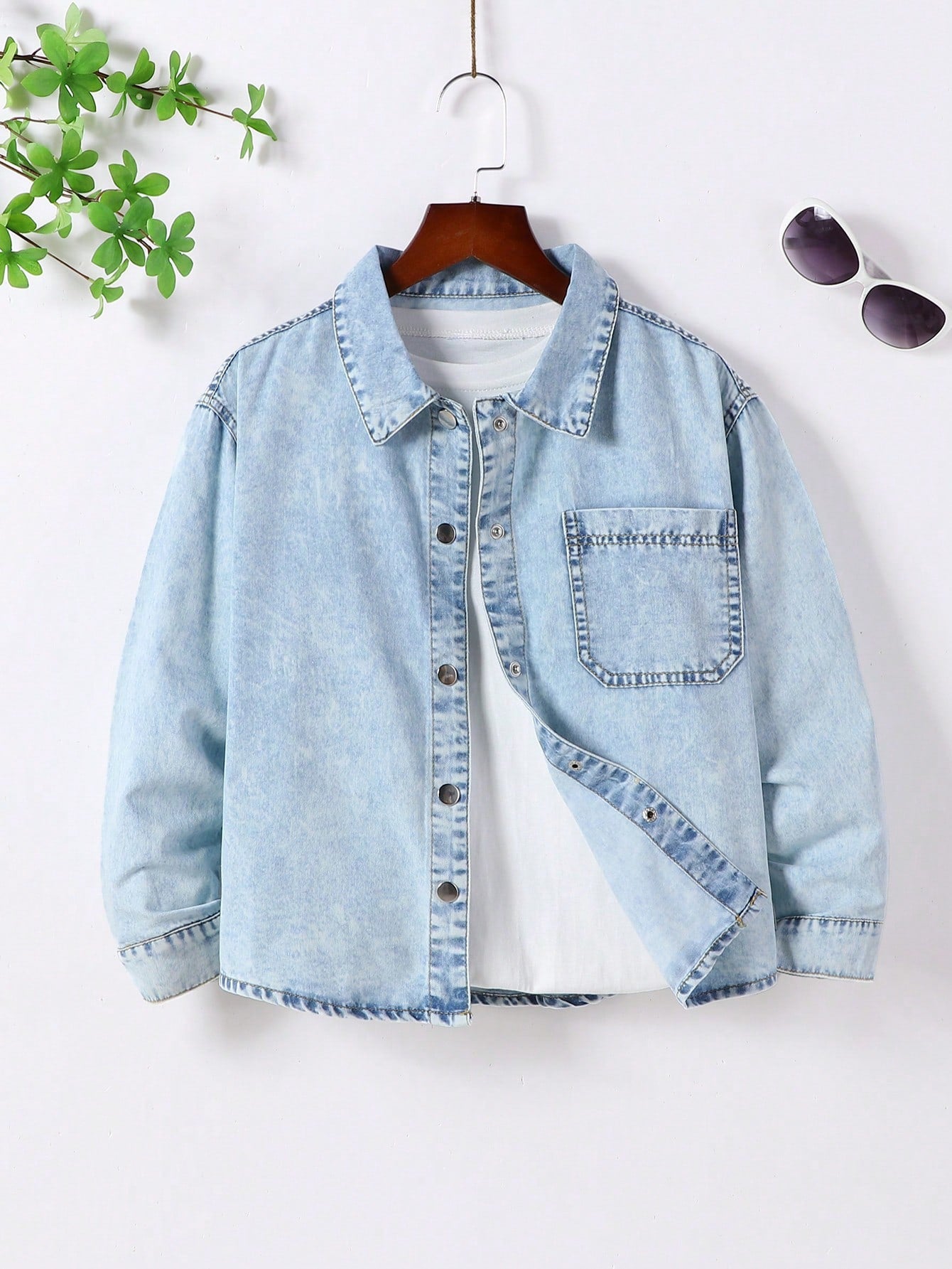 Tween Girl Casual Fashionable Denim Top