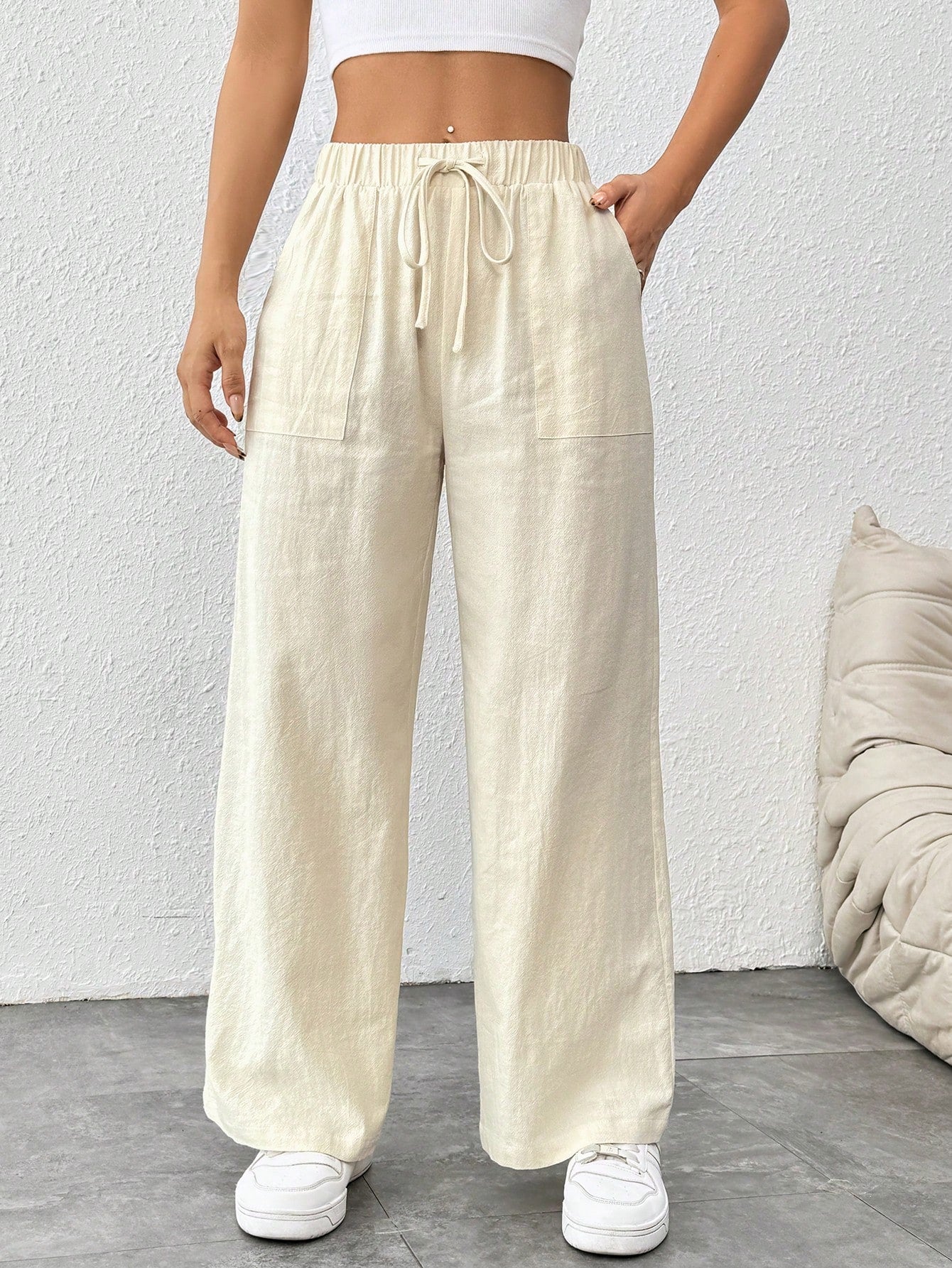 Women's Elastic Waist Straight Leg Pants