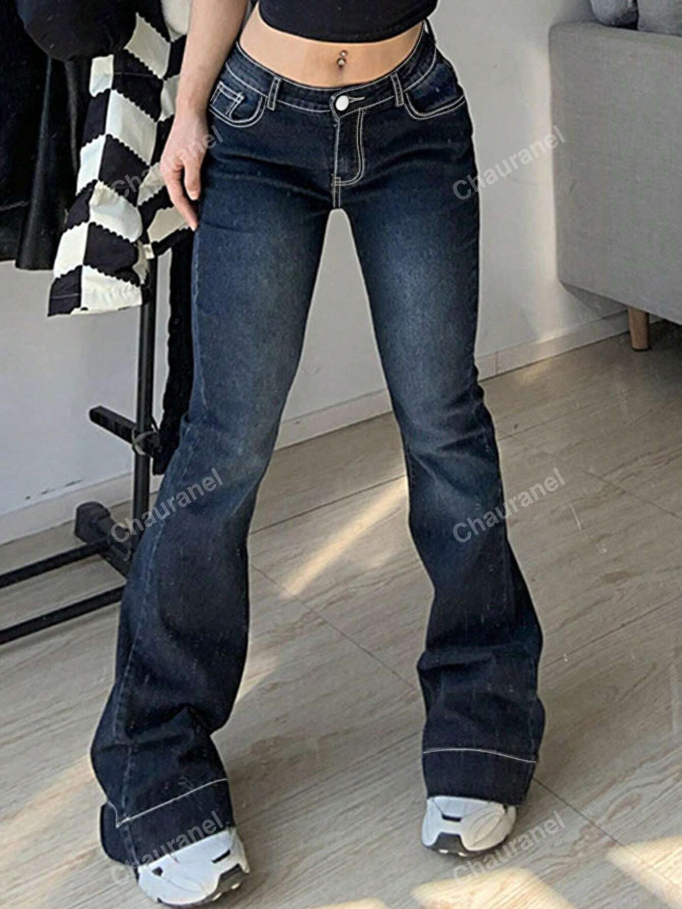 Women's Y2K Low Waist Casual Denim Bell-Bottoms With Pockets