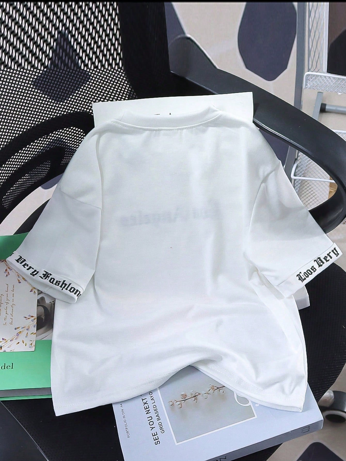 Young Boy Casual Fun Letter Print Round Neck Short Sleeve T-Shirt, Suitable For Daily Wear, School, Travel, Sports, Spring And Summer Seasons