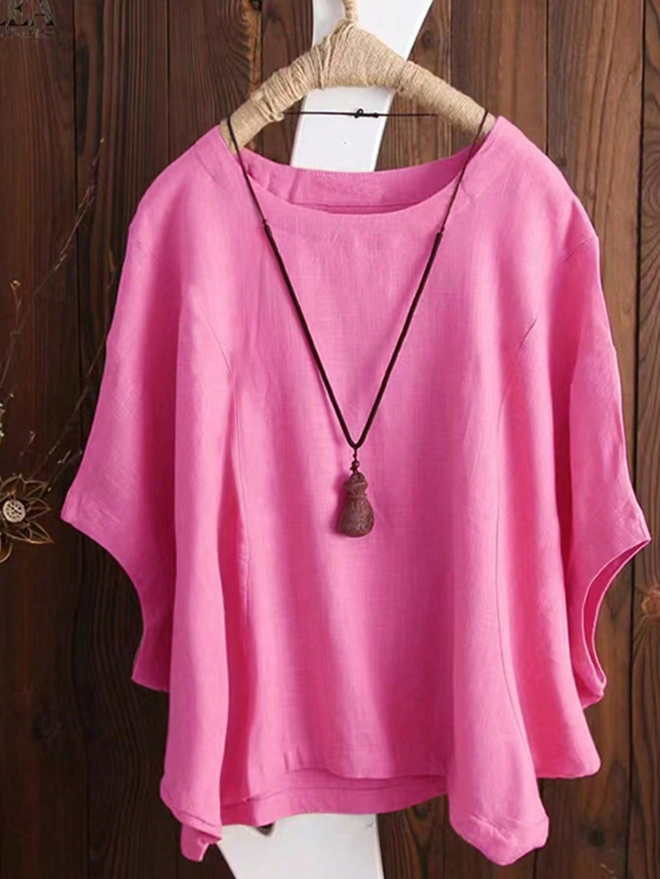 Vintage Linen Women's Round Neck Batwing Sleeve Shirt